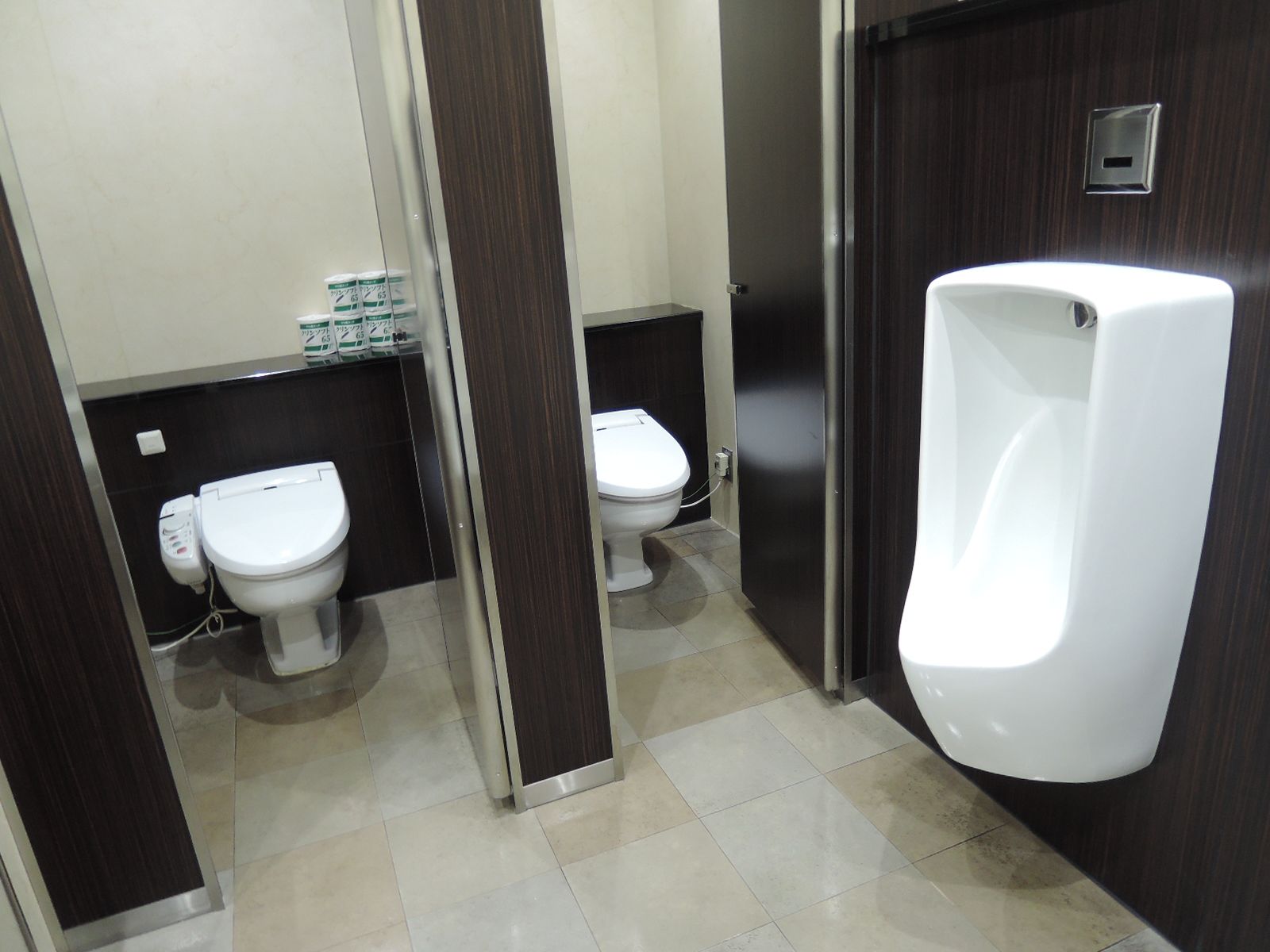 トイレ個室・男性用トイレ