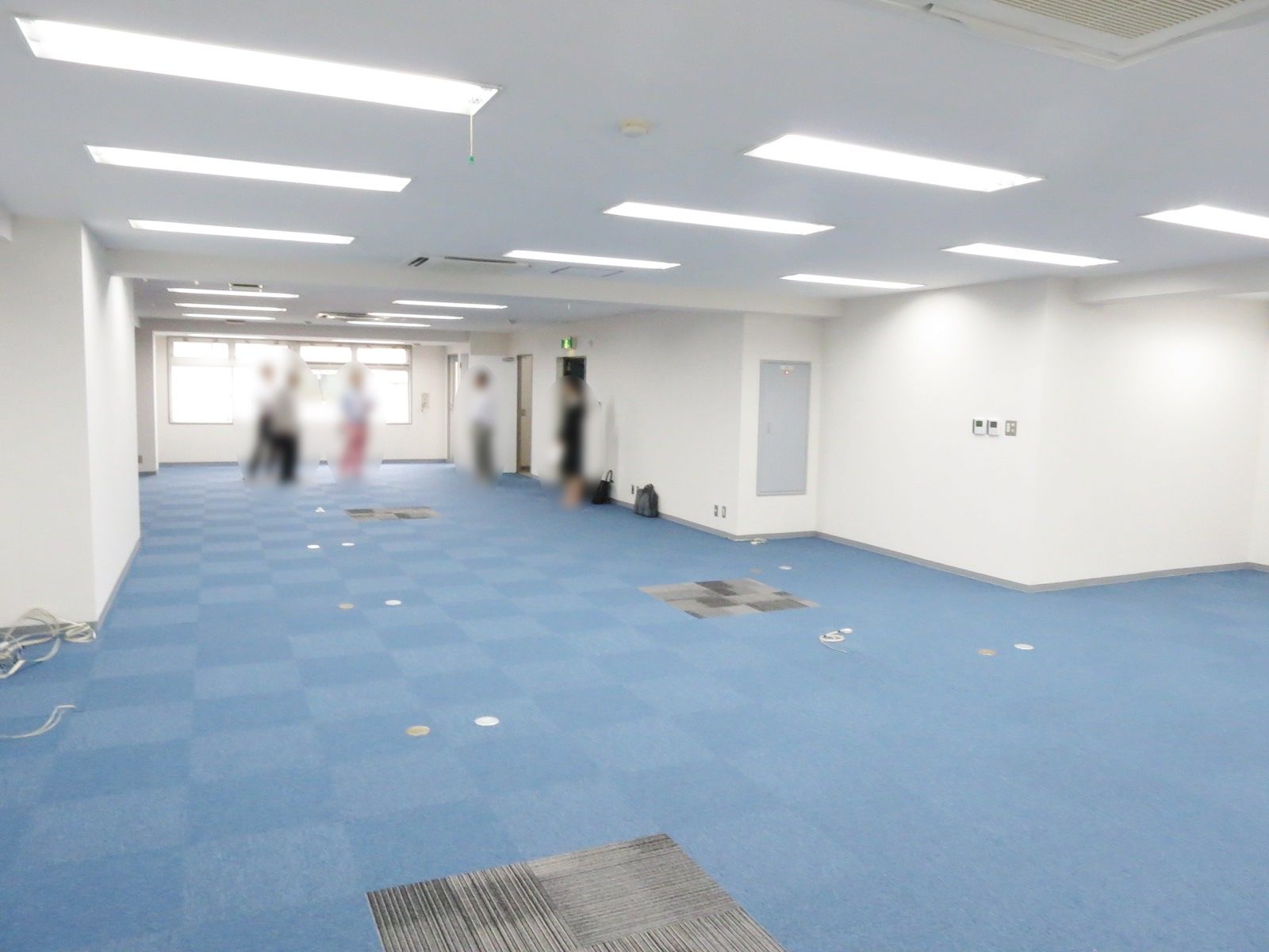 オフィス室内参考画像