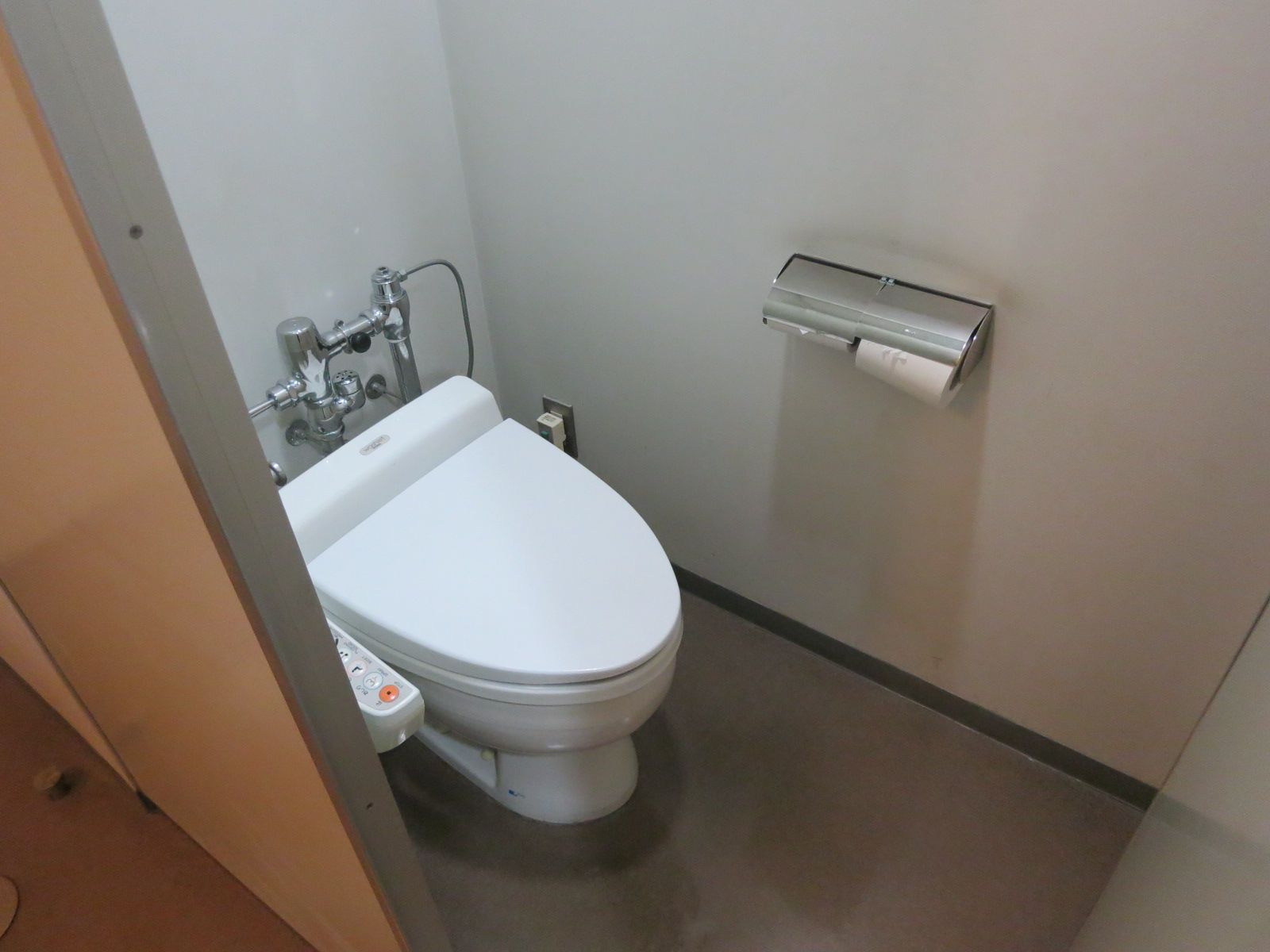 トイレ個室
