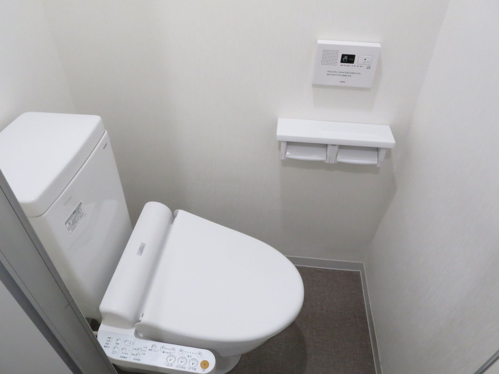 トイレ個室