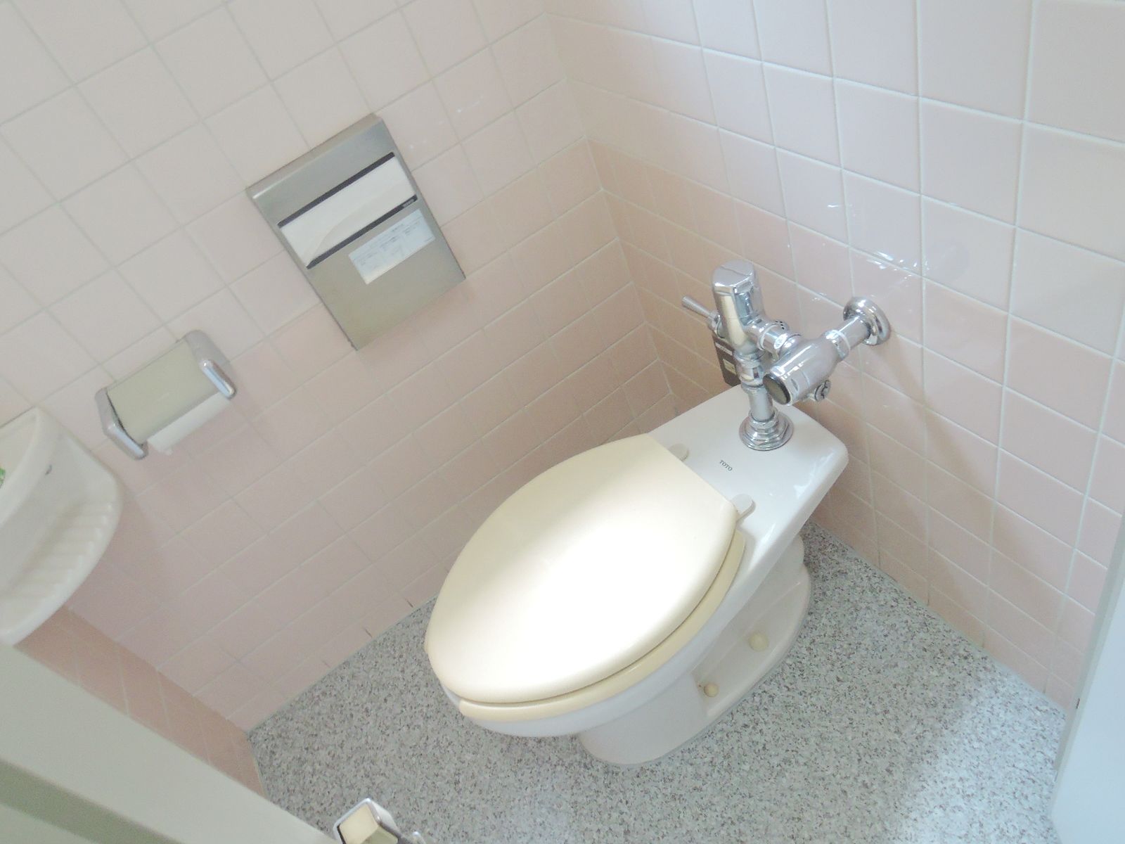 トイレ個室