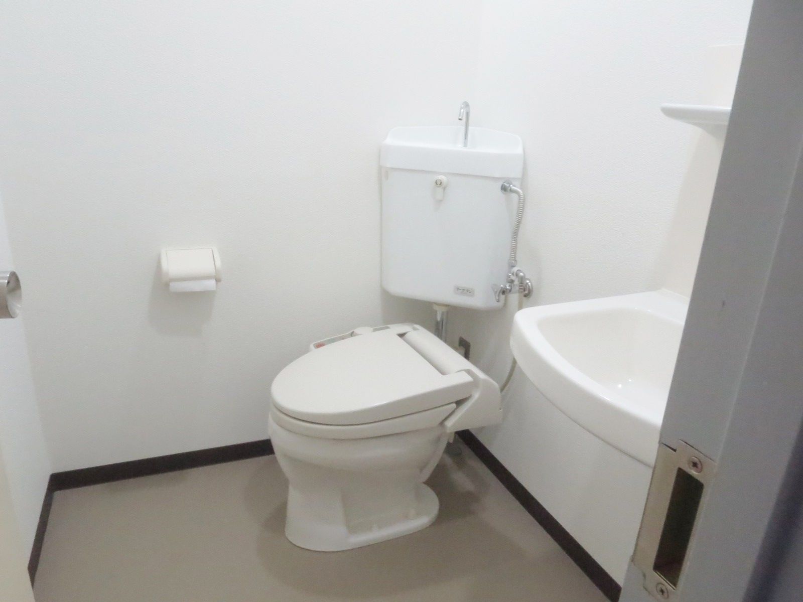 トイレ個室