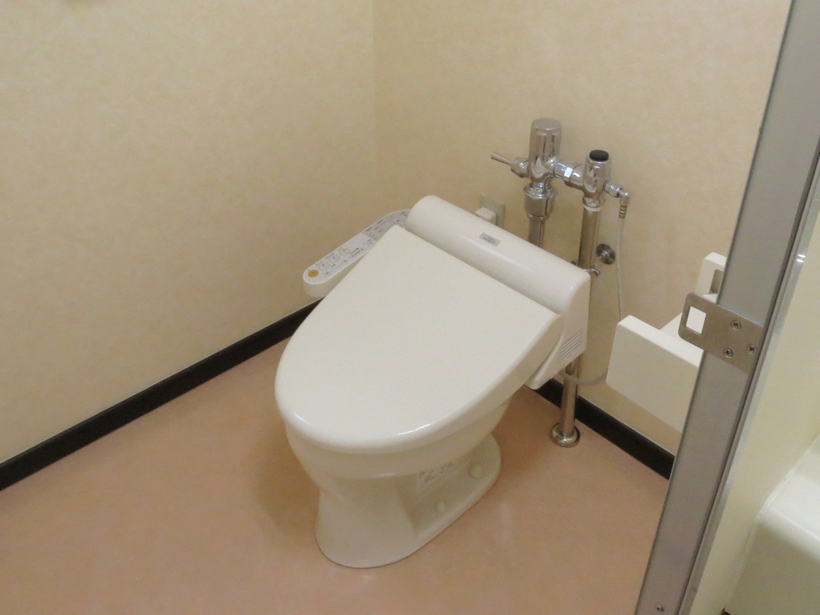 トイレ個室