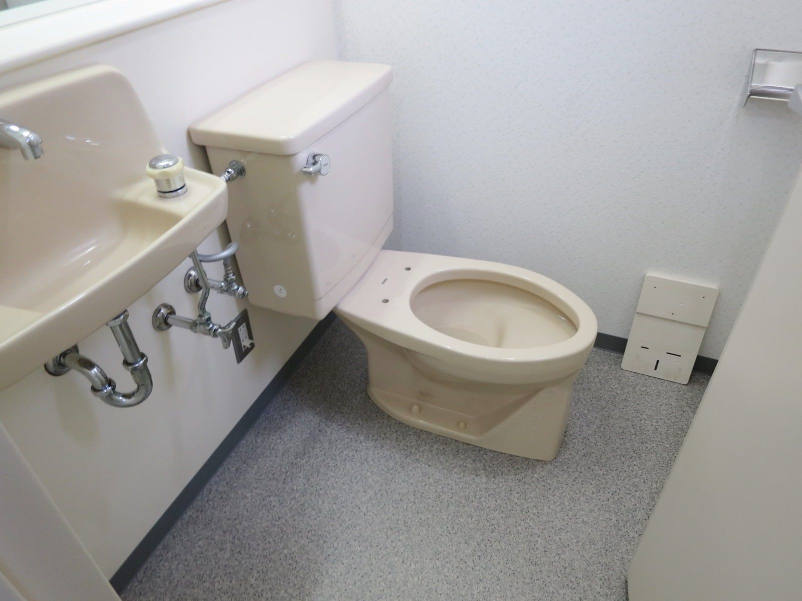 トイレ個室