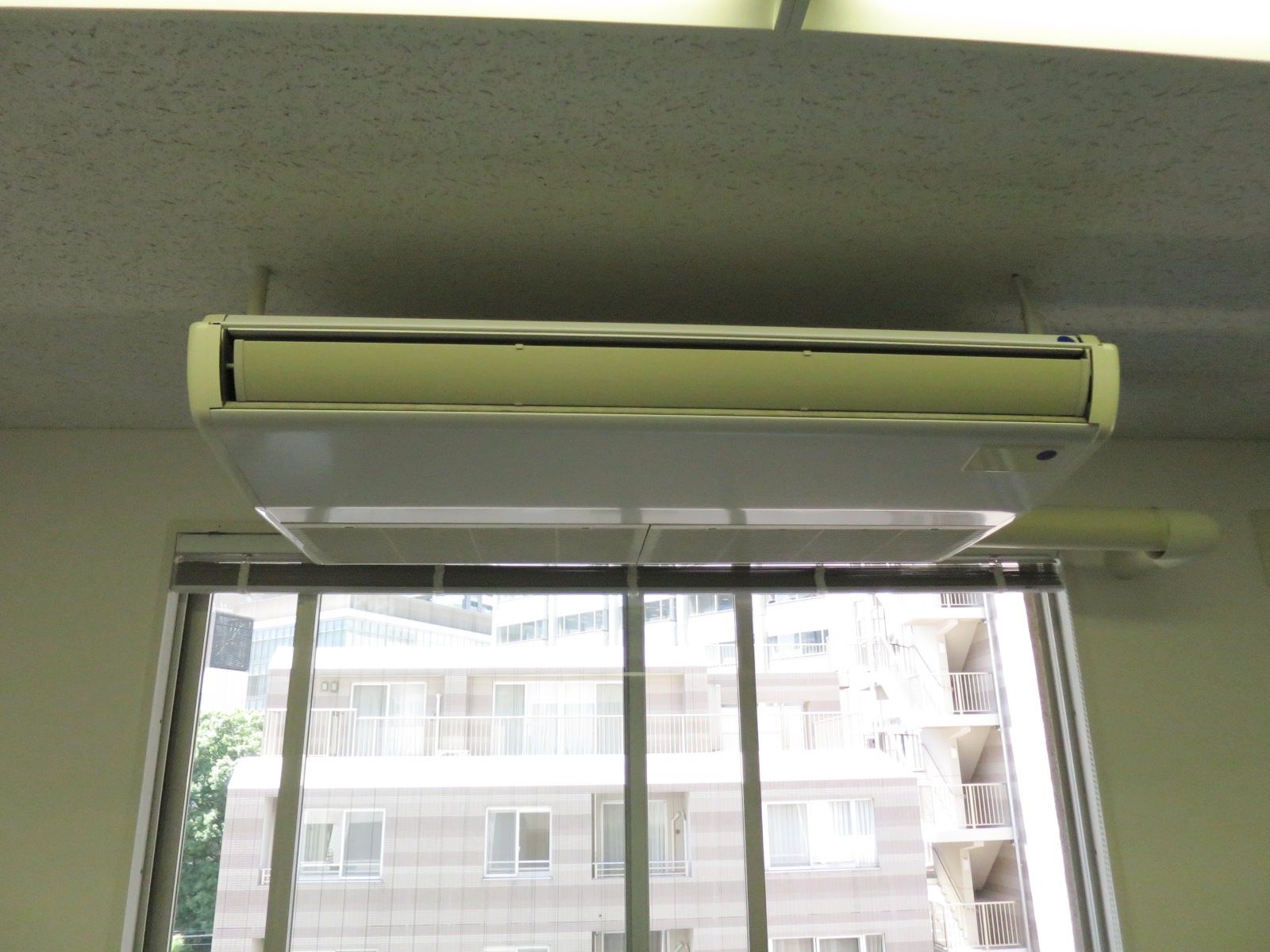 空調吹き出し口