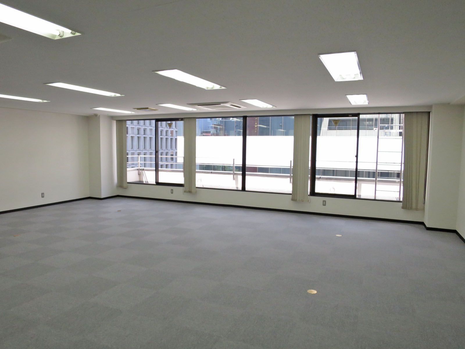 オフィス室内参考画像（6階）