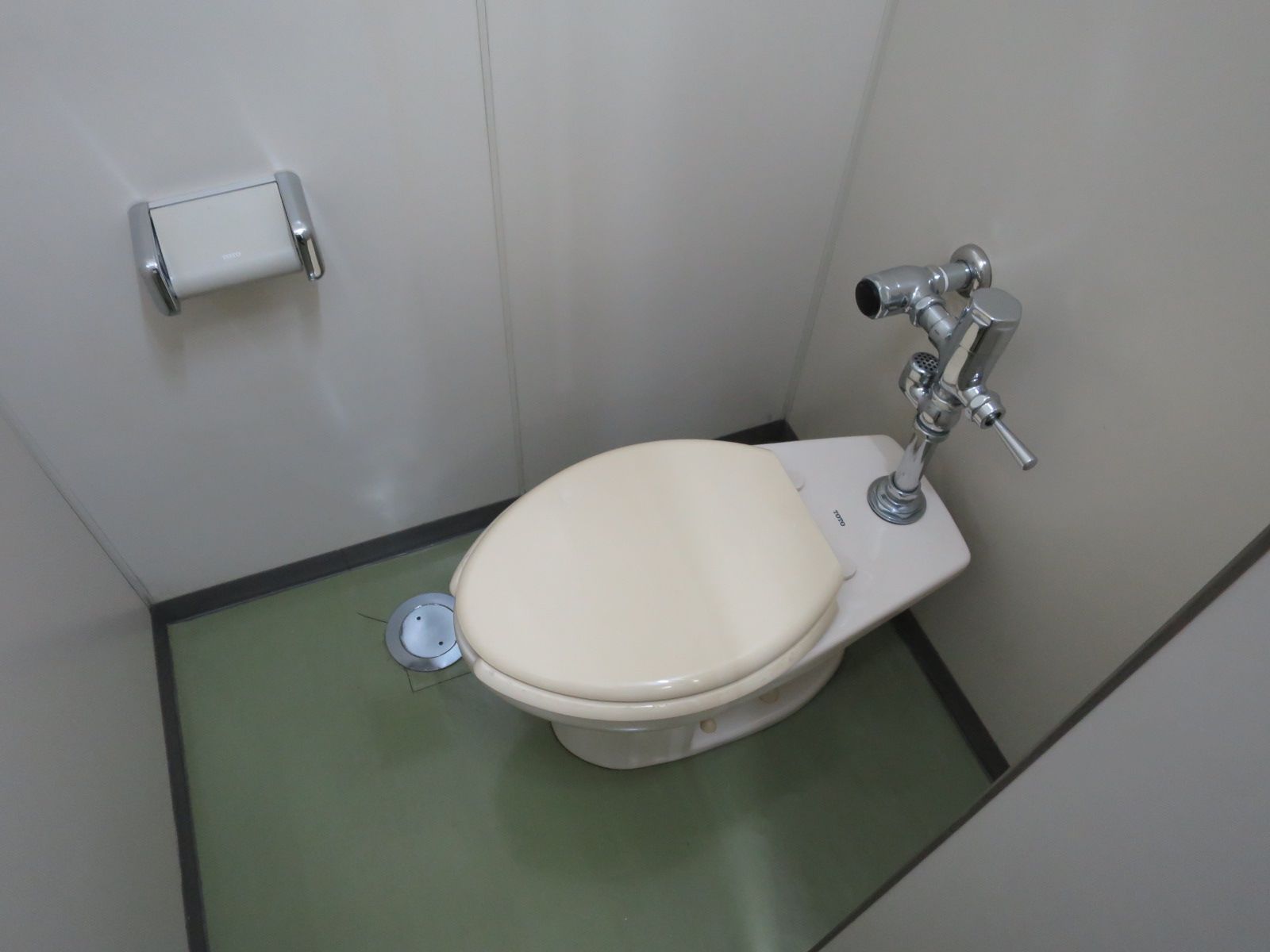 トイレ個室