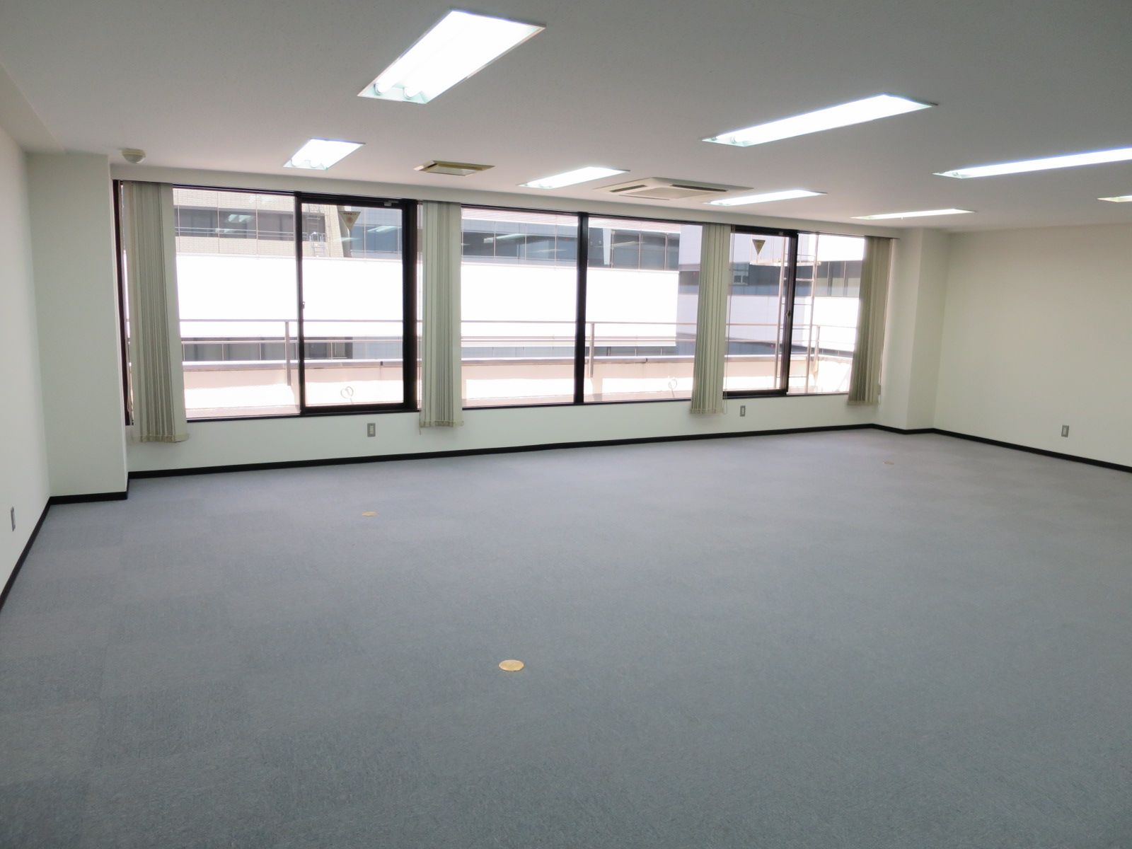 貸室別角度からの様子