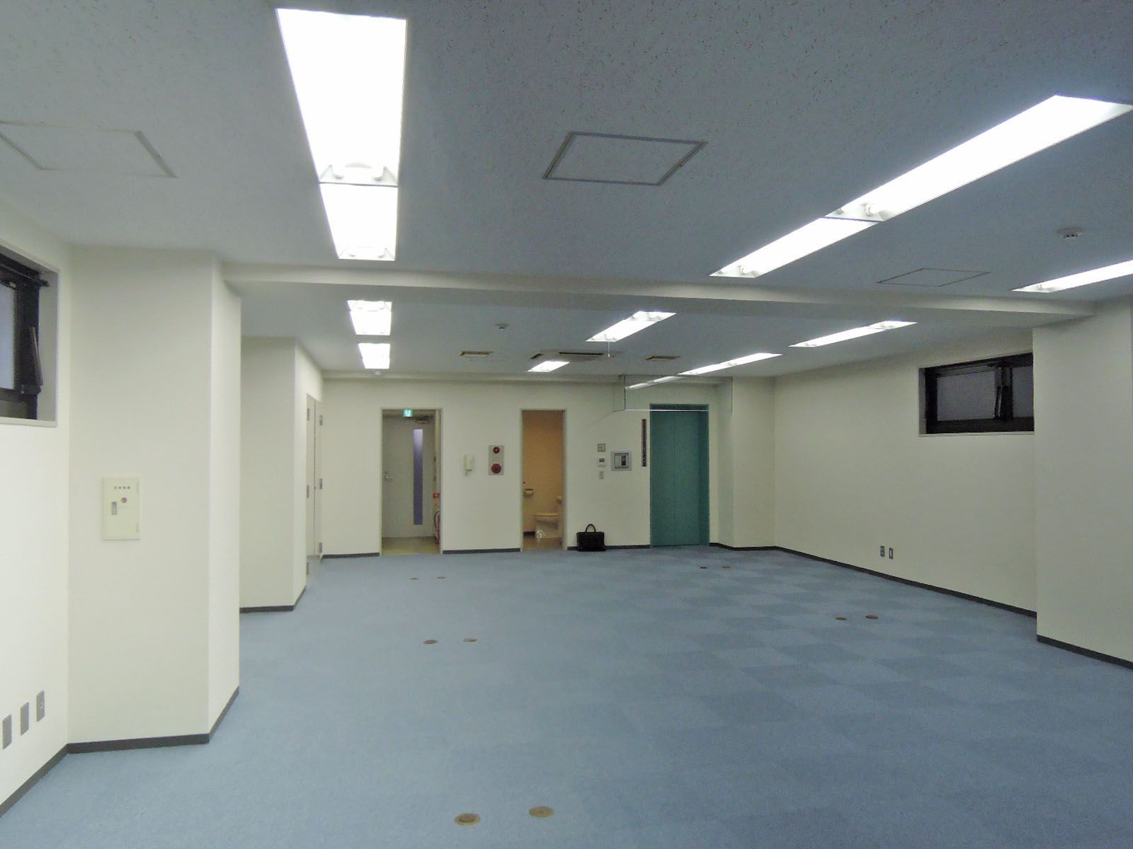 別角度の様子