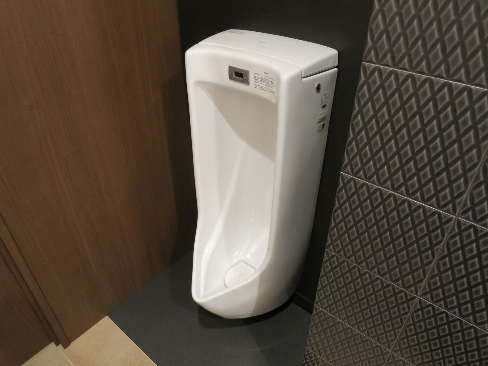 男性用トイレ