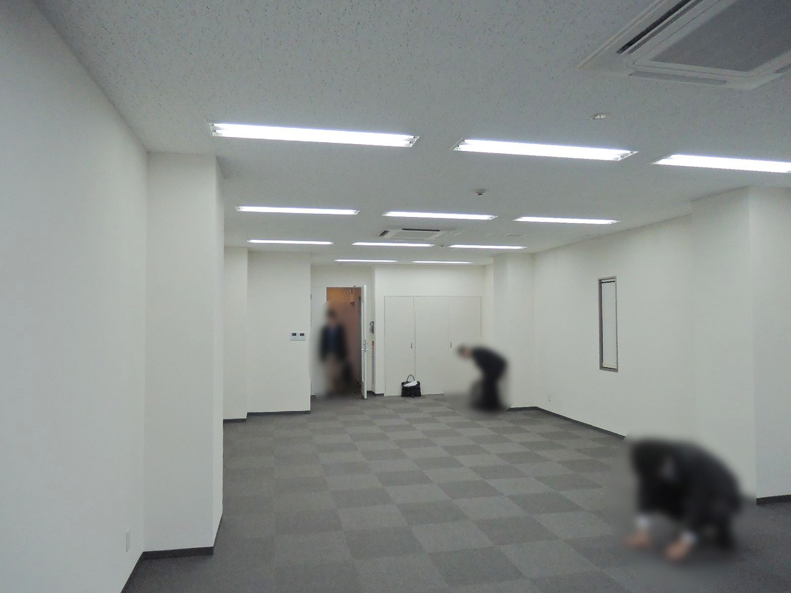 貸室奥から見た様子