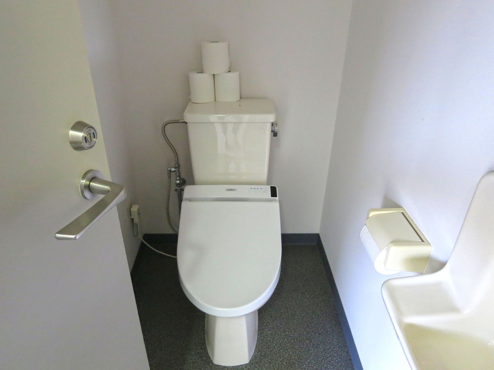 トイレ個室