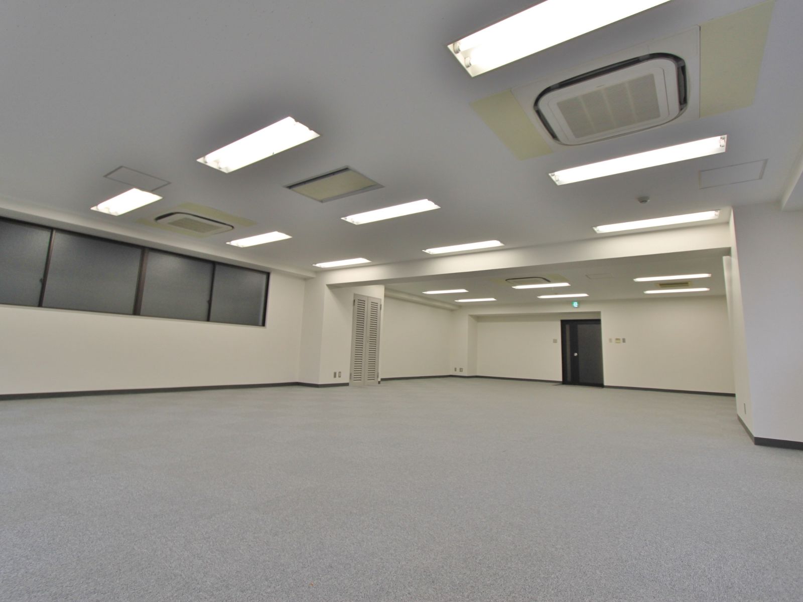 オフィス室内参考画像(7階)