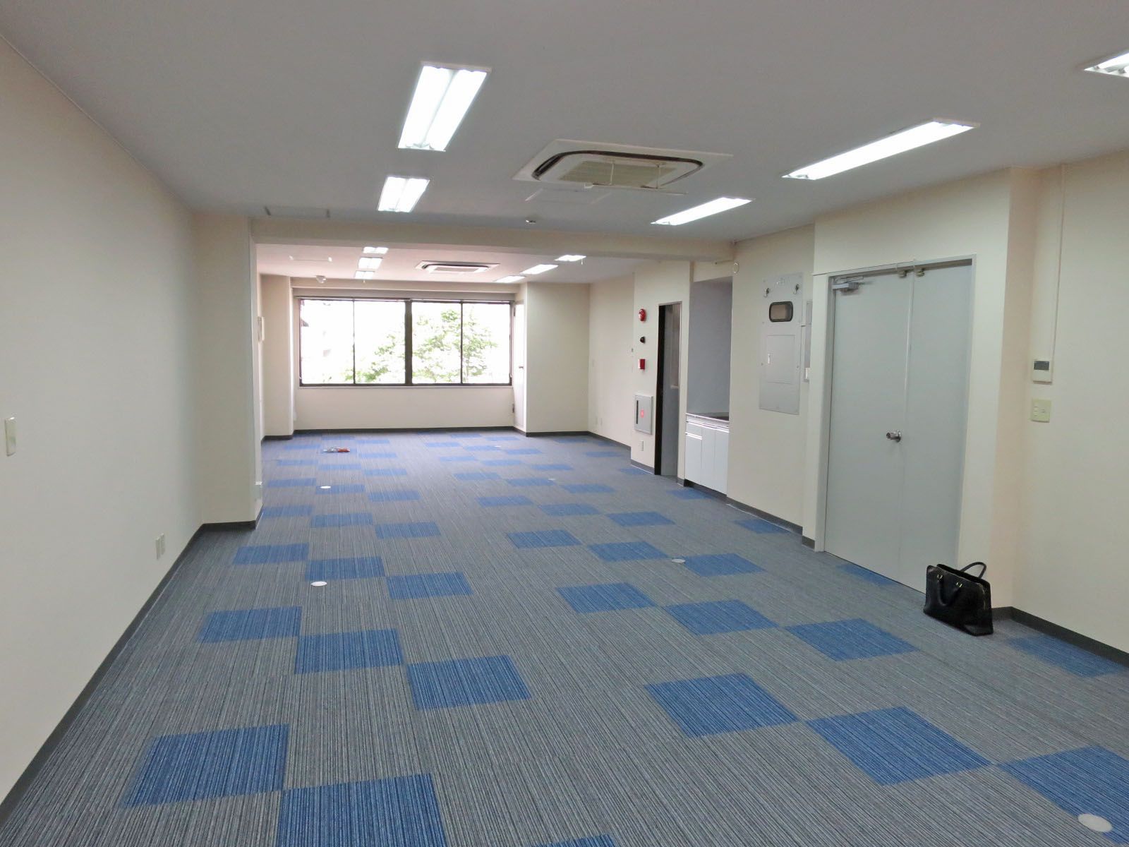 オフィス室内参考画像（4階）