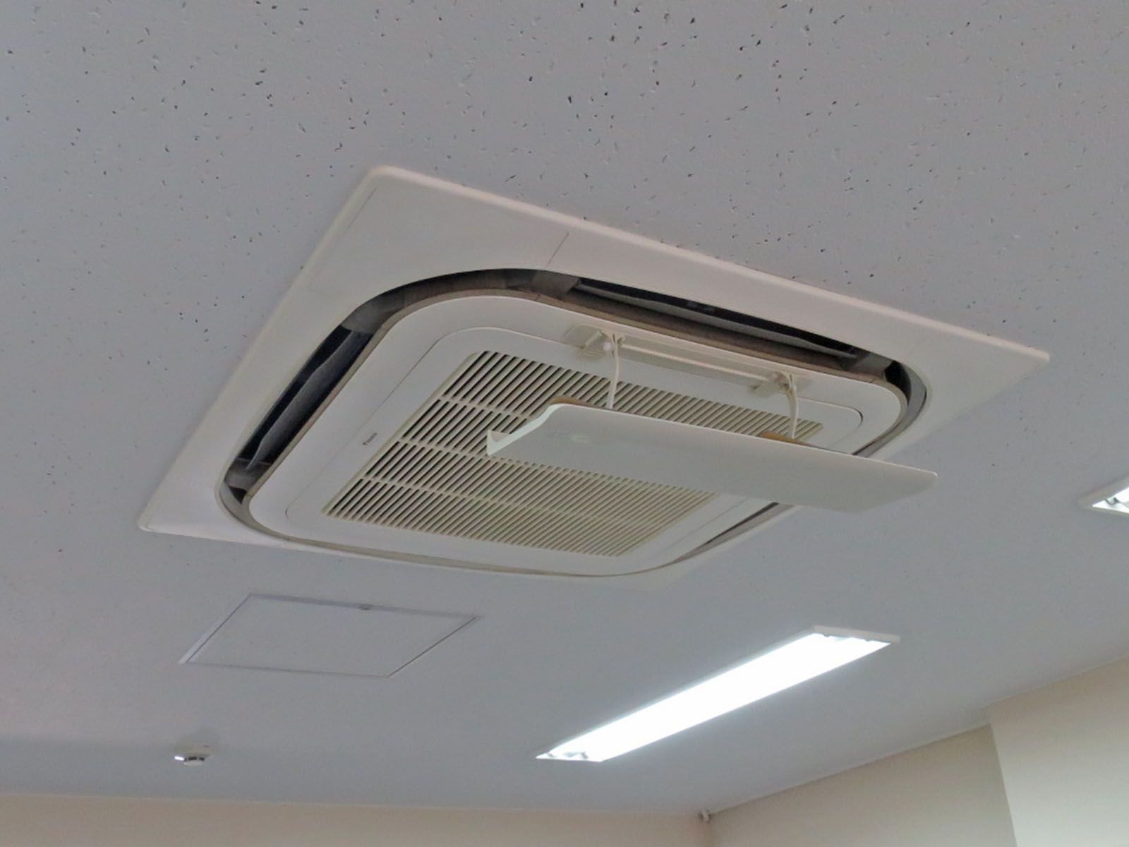 空調機器
