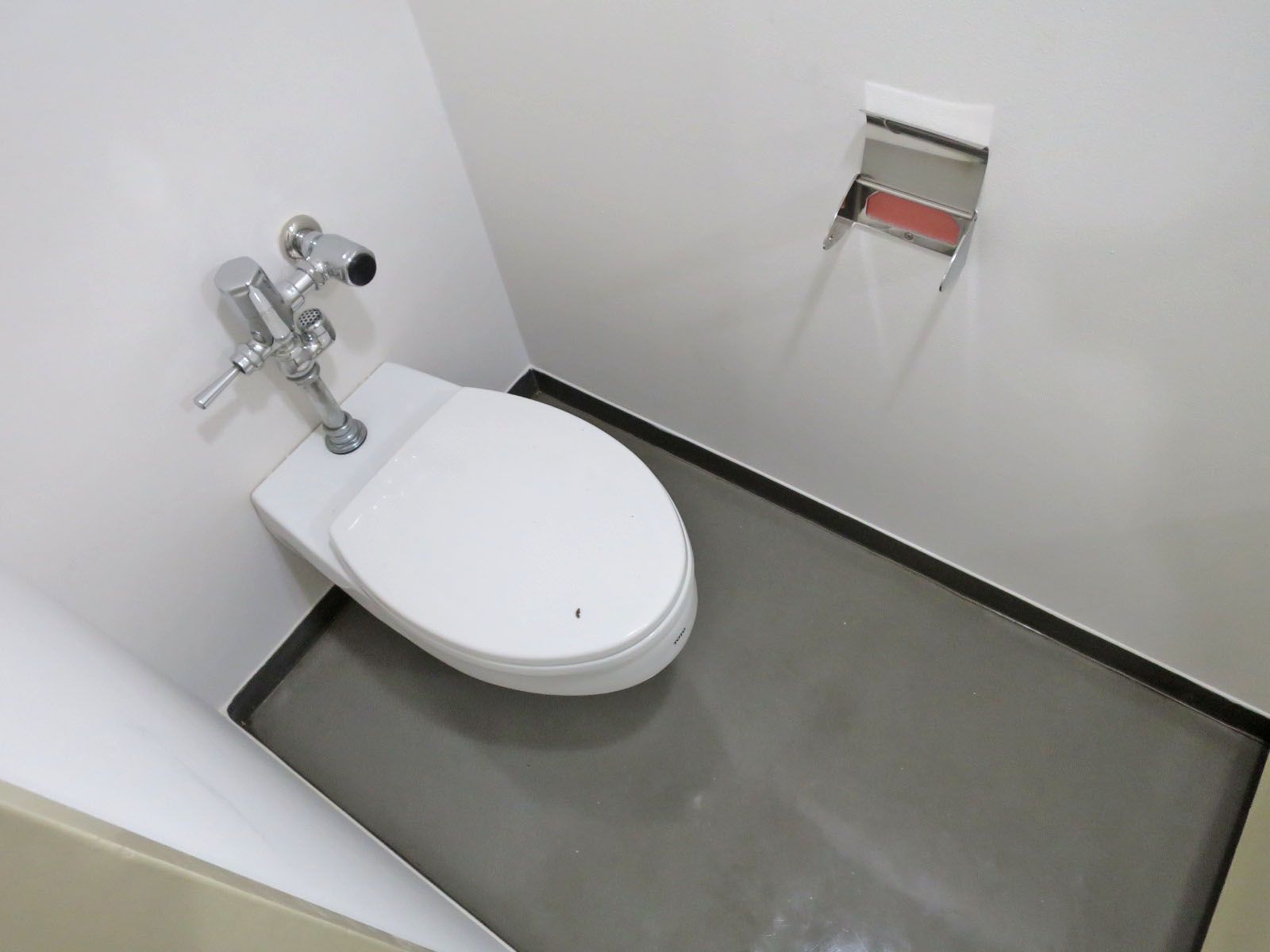 トイレ個室