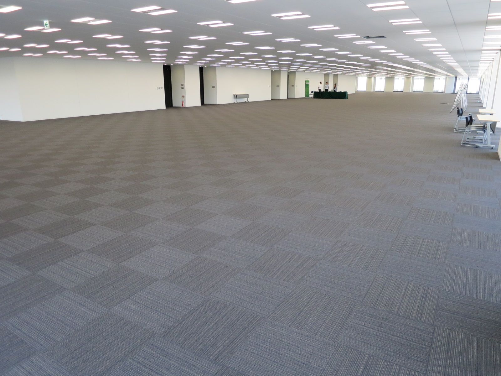 オフィス室内参考画像(6階)