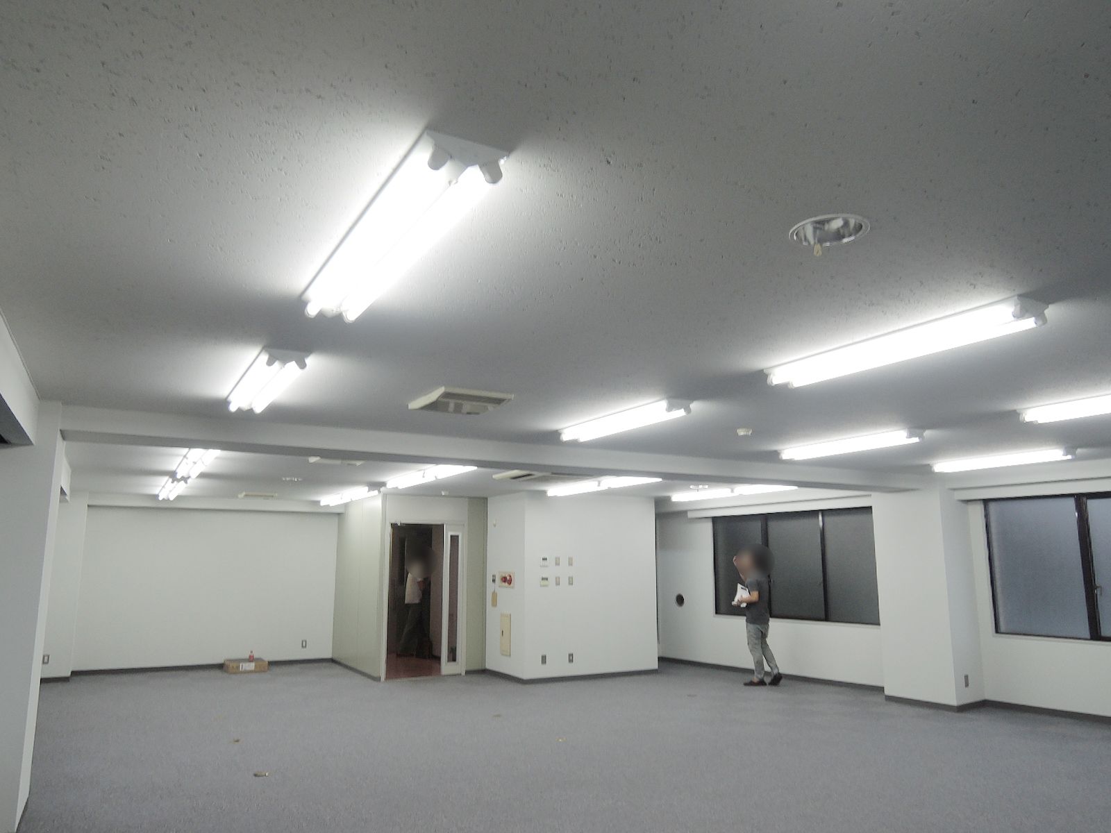 貸室奥から見た様子