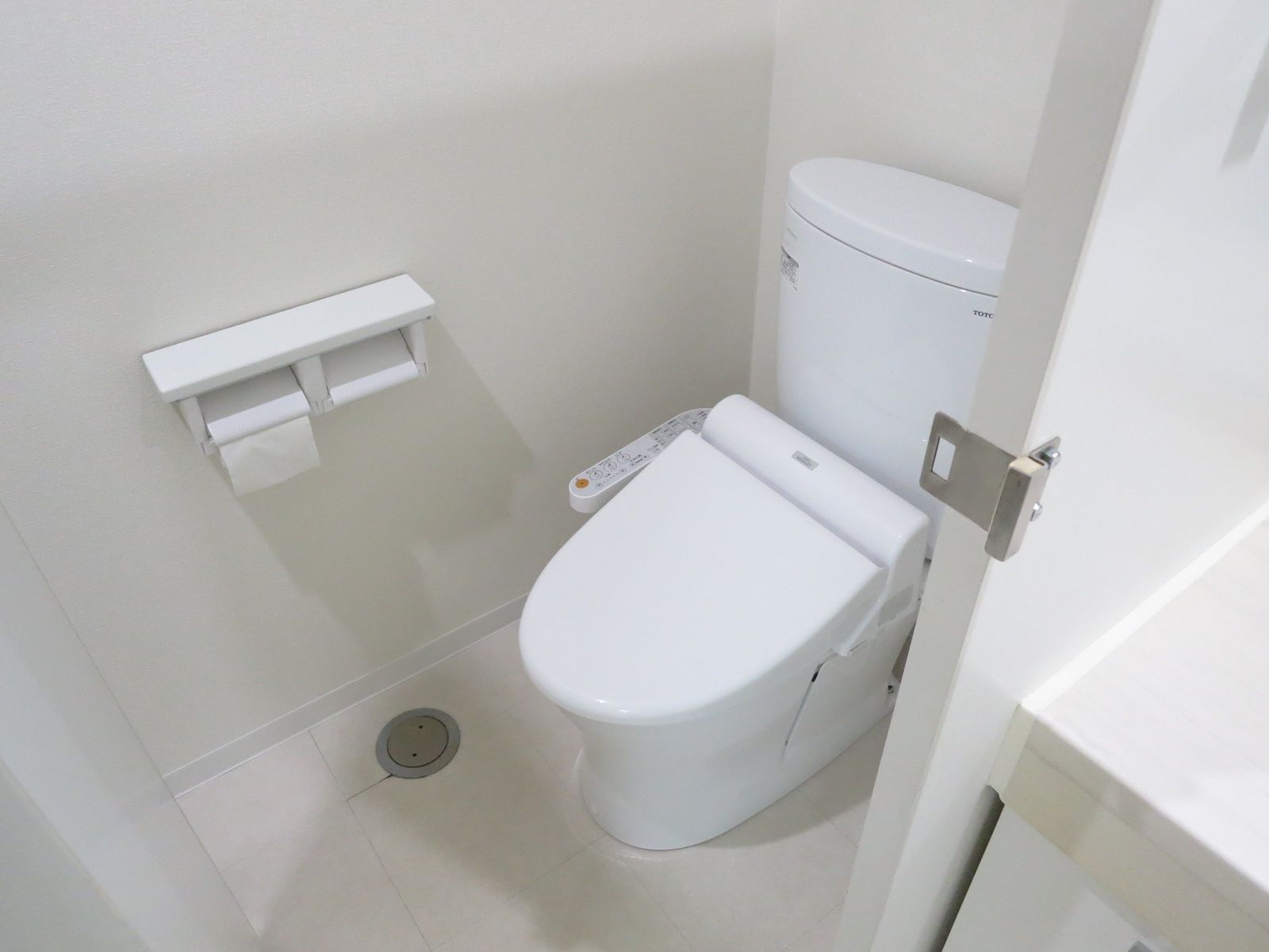 トイレ個室