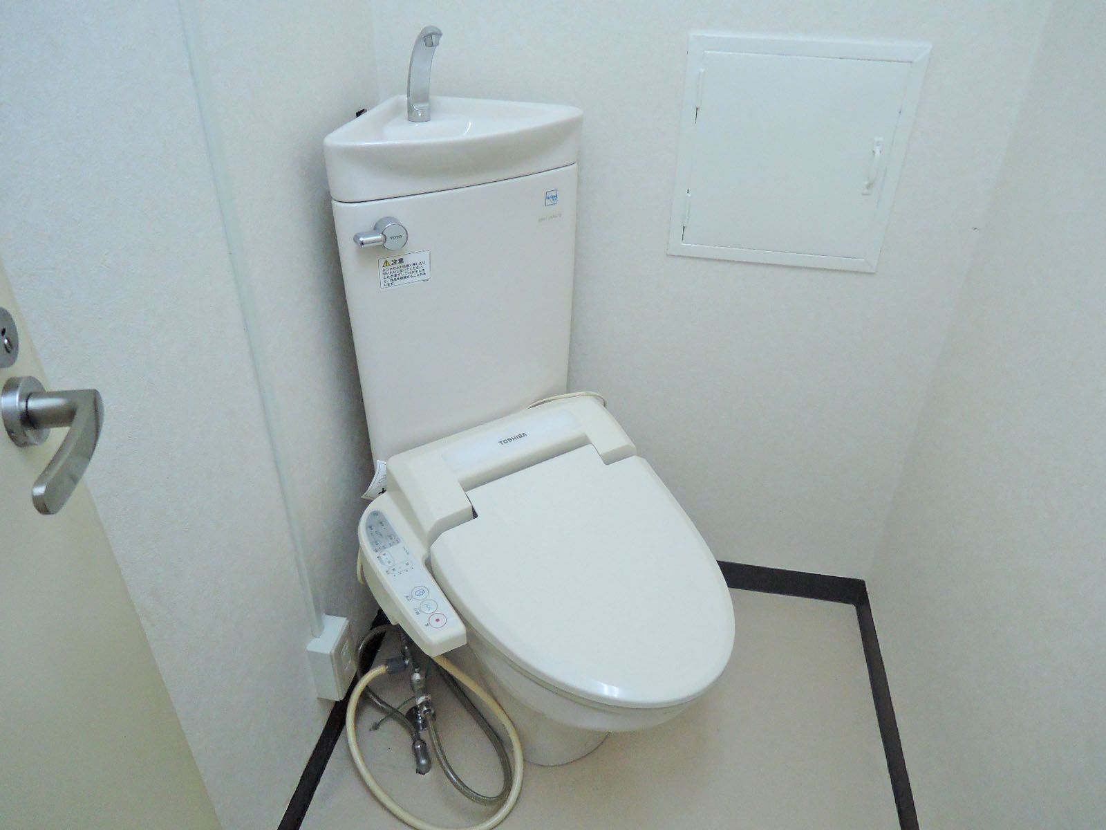 トイレ個室
