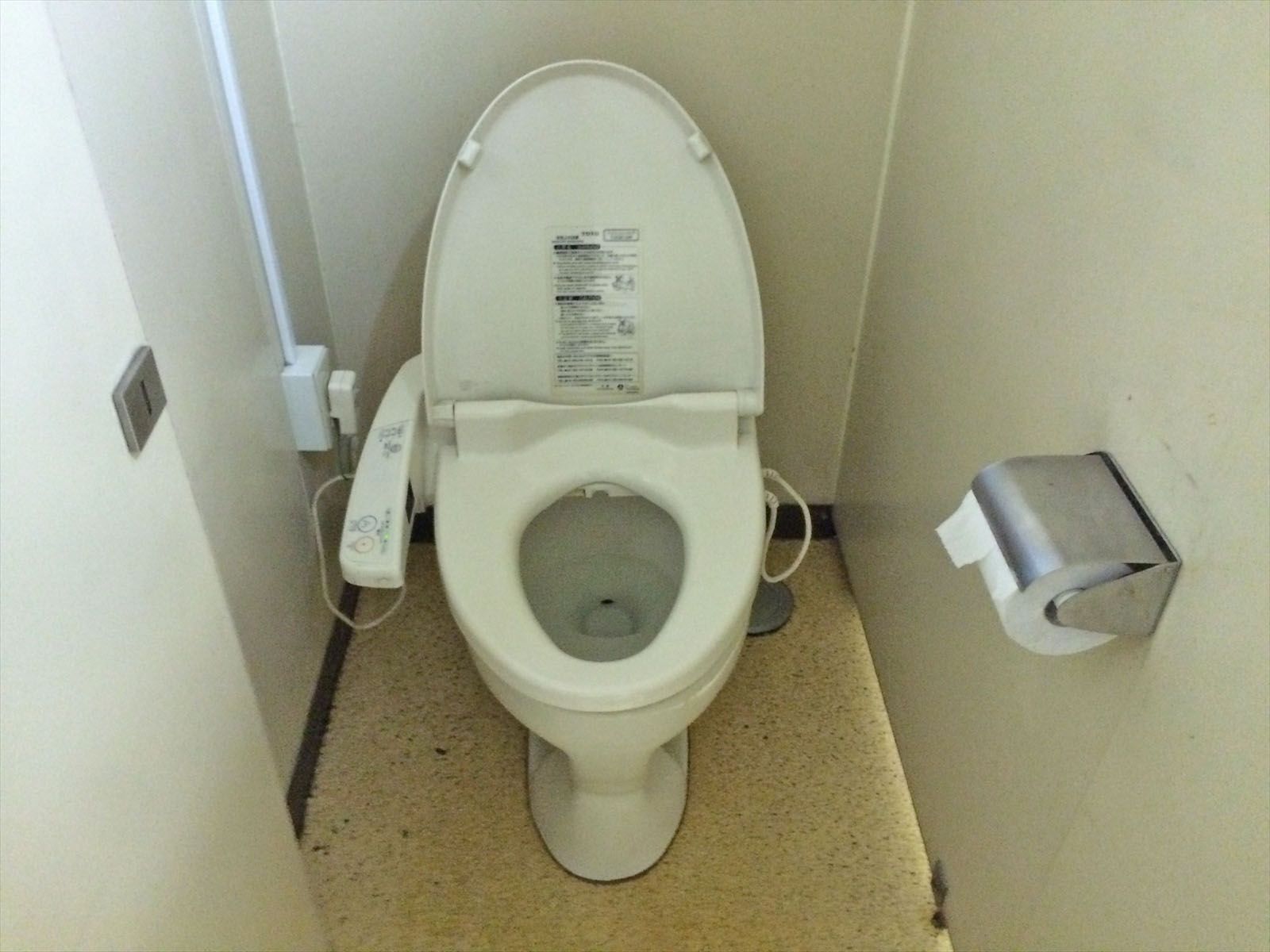 トイレ個室