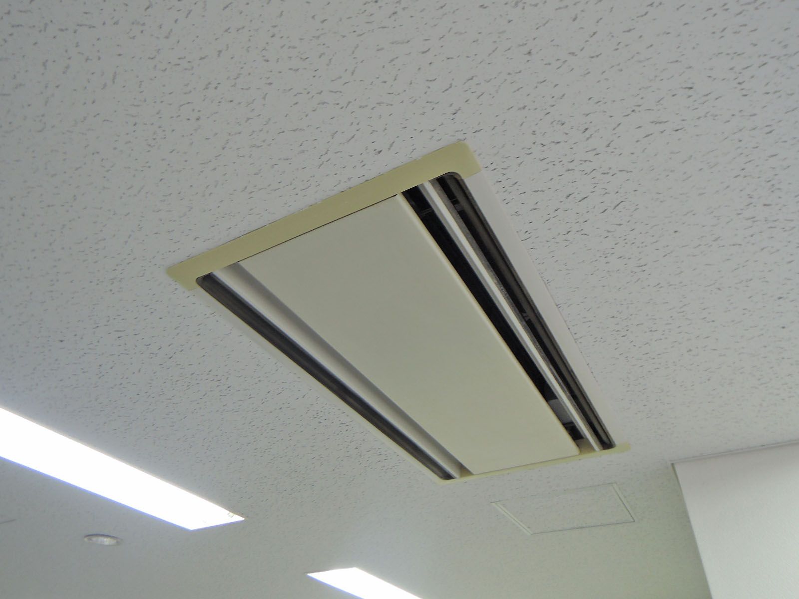 空調機器