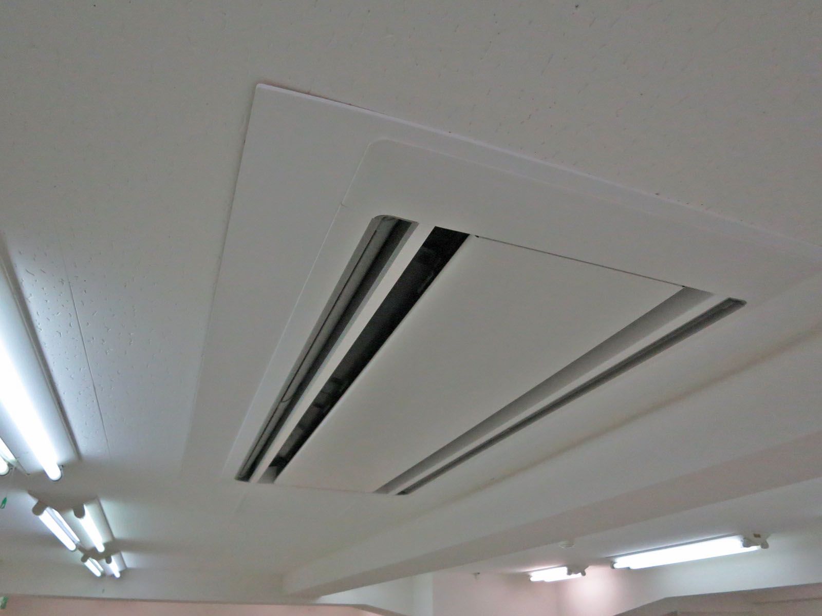 空調機器
