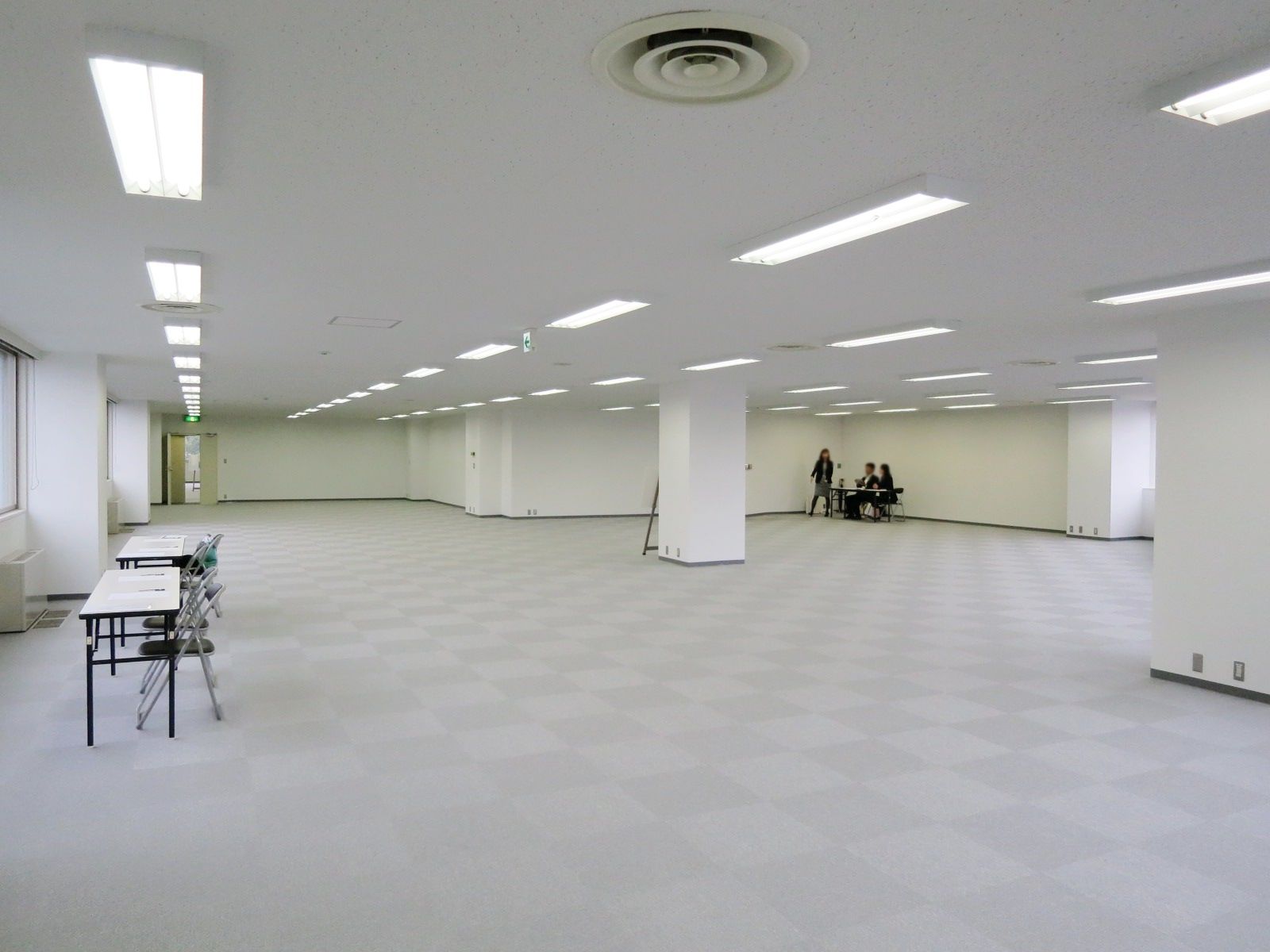 オフィス室内参考画像（4階）