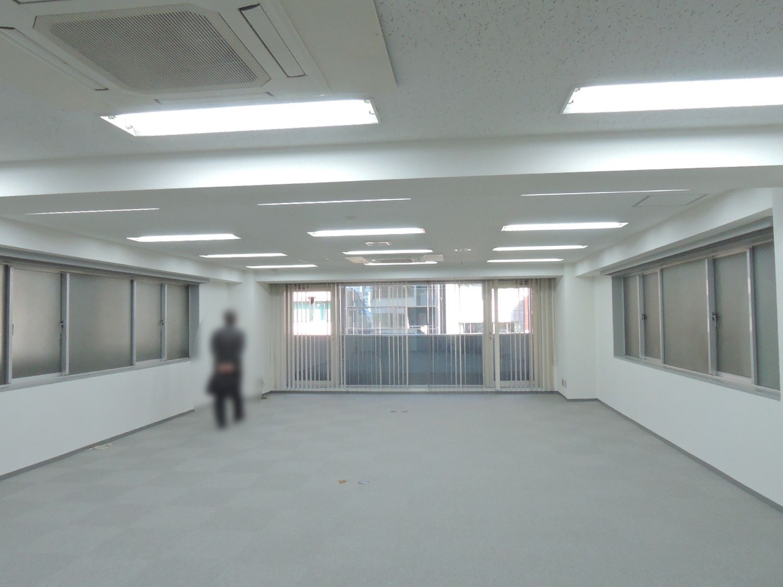 オフィス室内参考画像（3階）