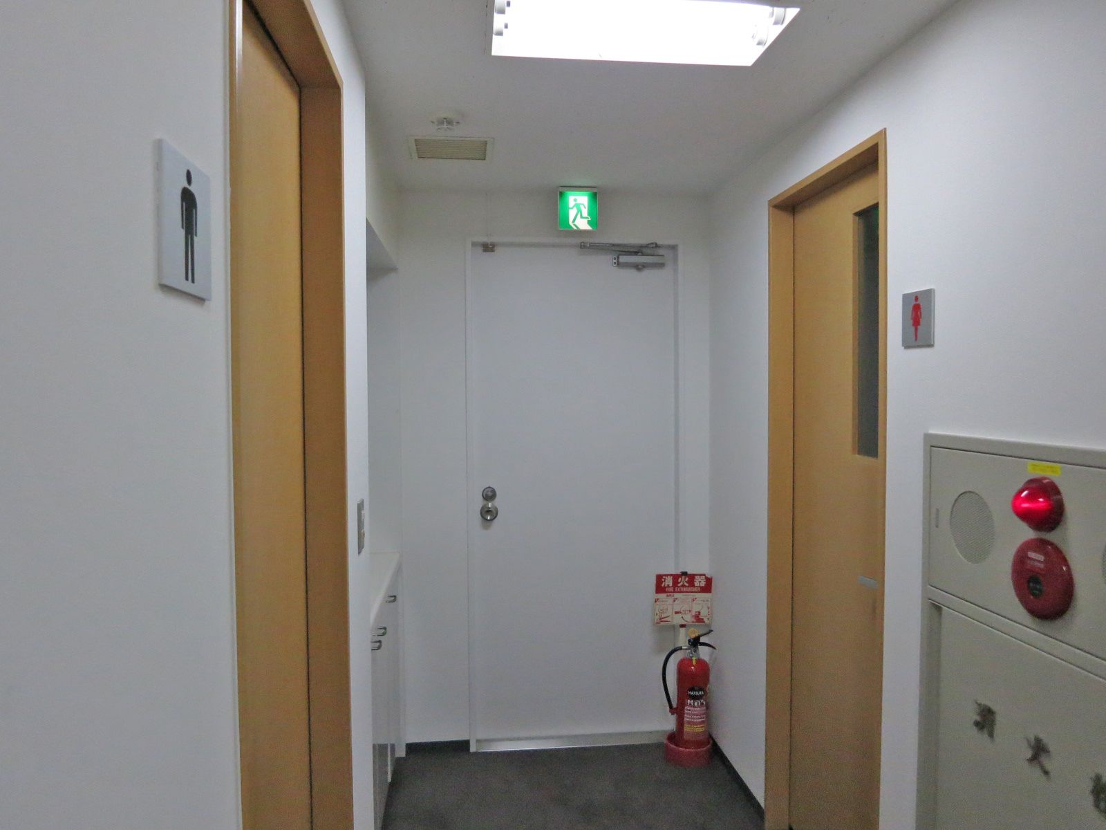 男女別トイレ完備