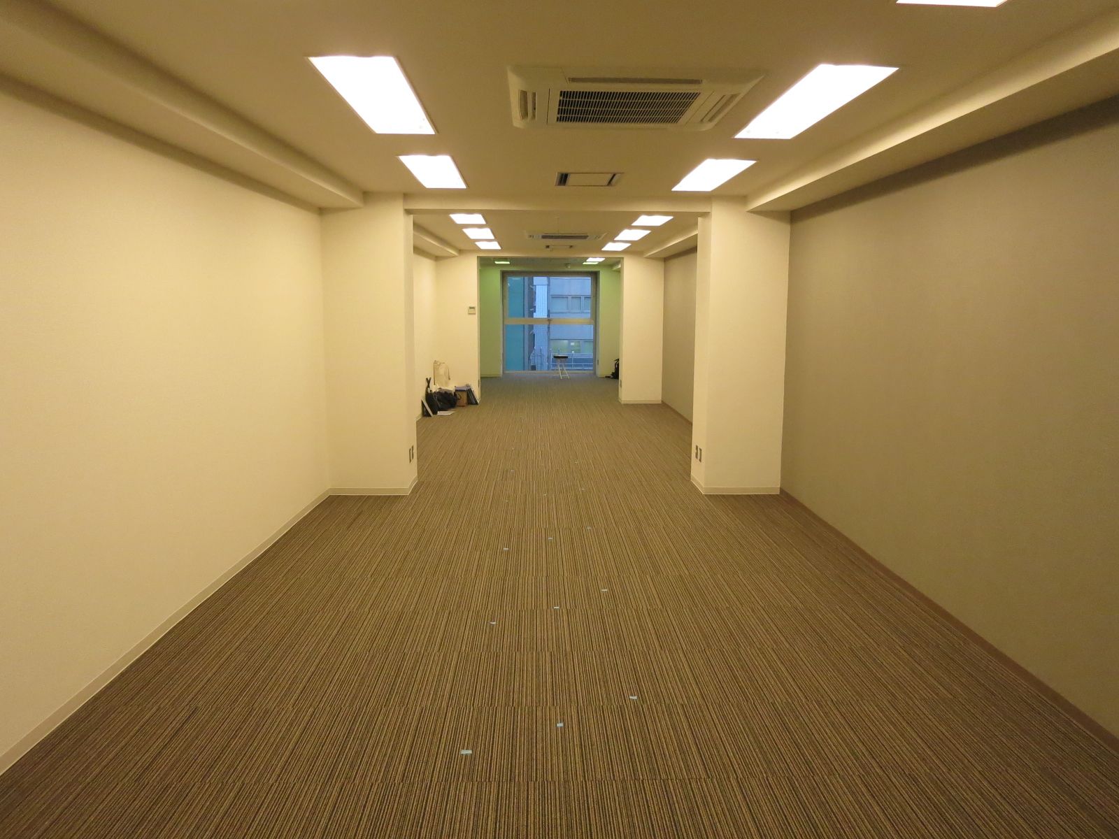 貸室奥からの様子