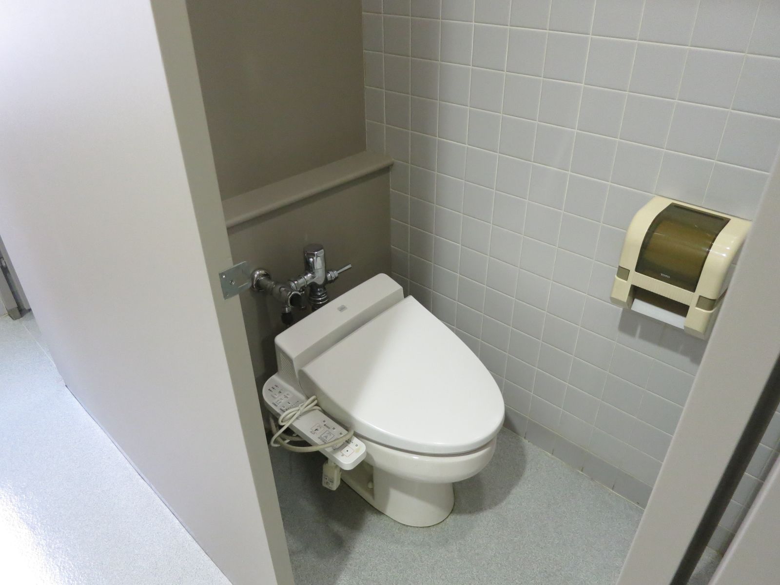 トイレ個室