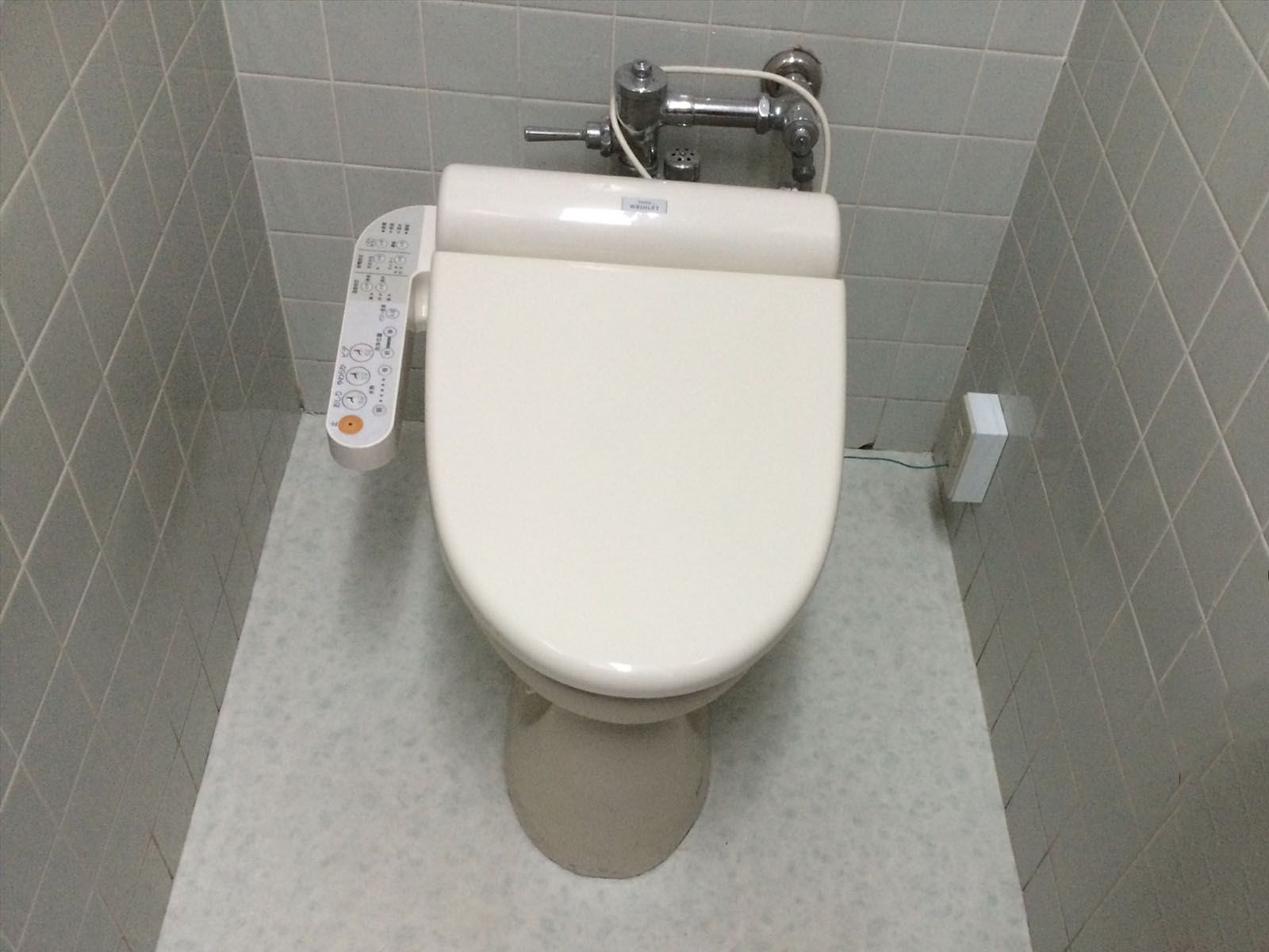 トイレ個室