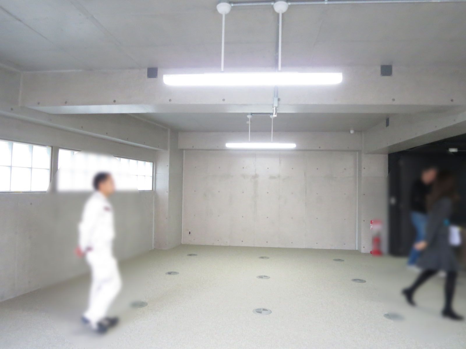 オフィス室内参考画像