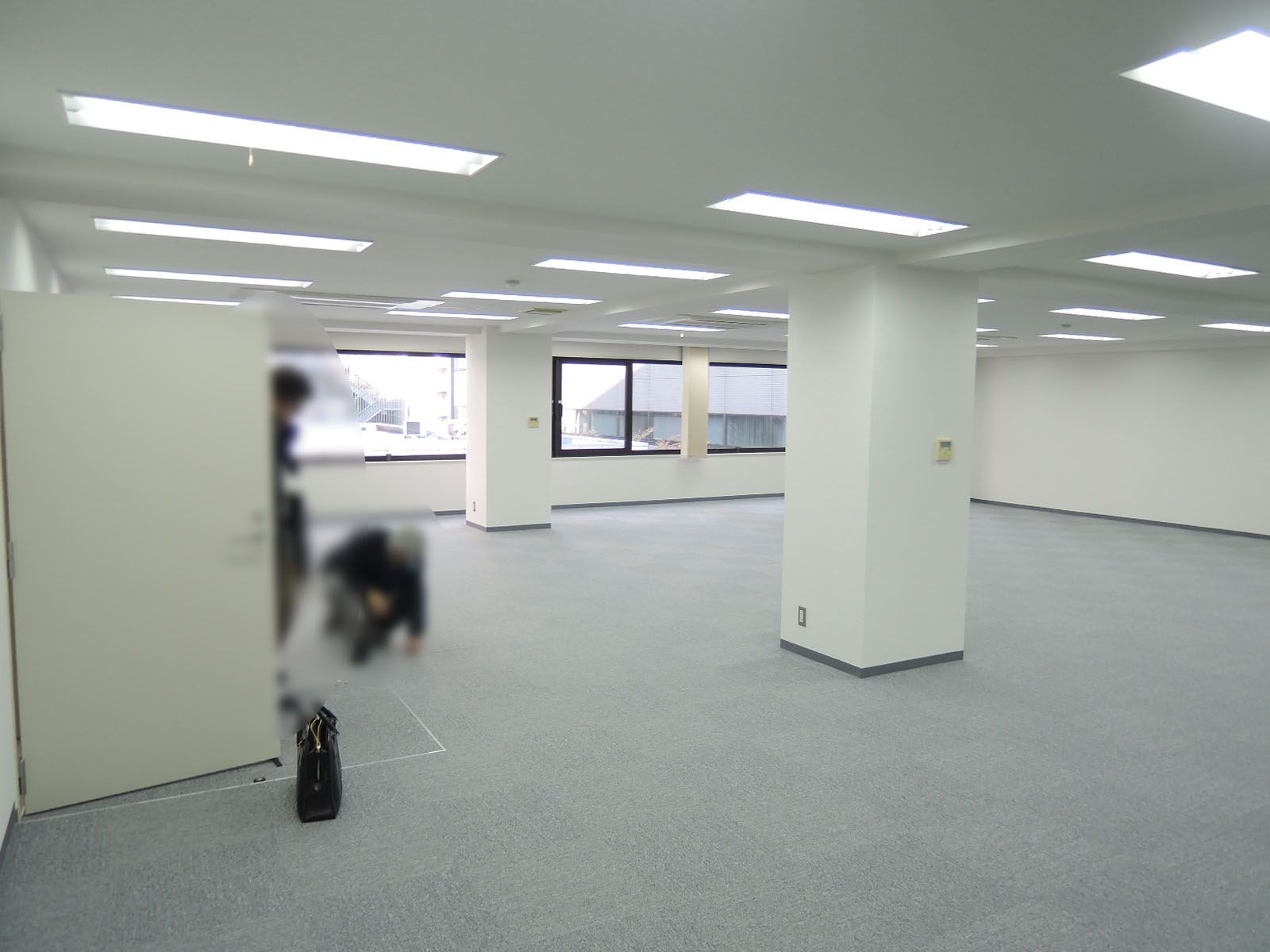 一部柱あり