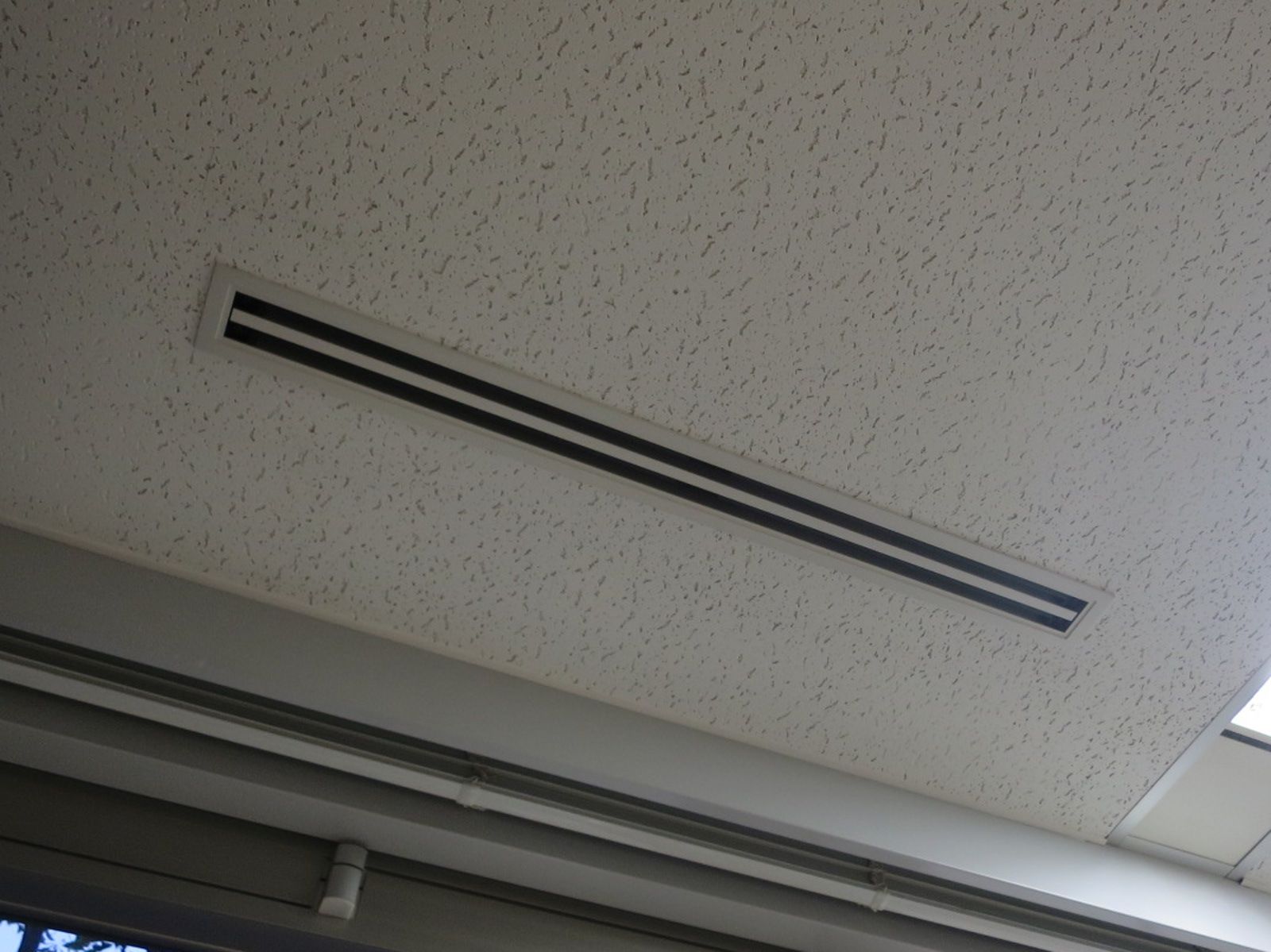 空調吹き出し口