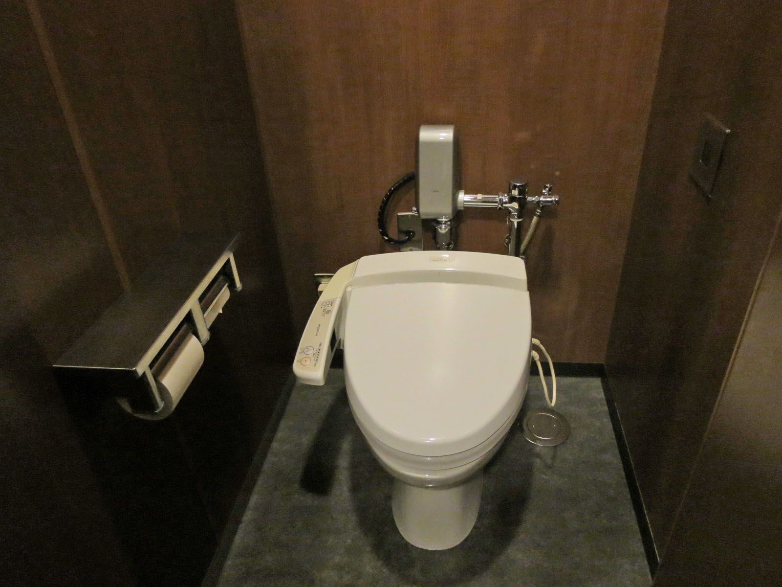 トイレ個室
