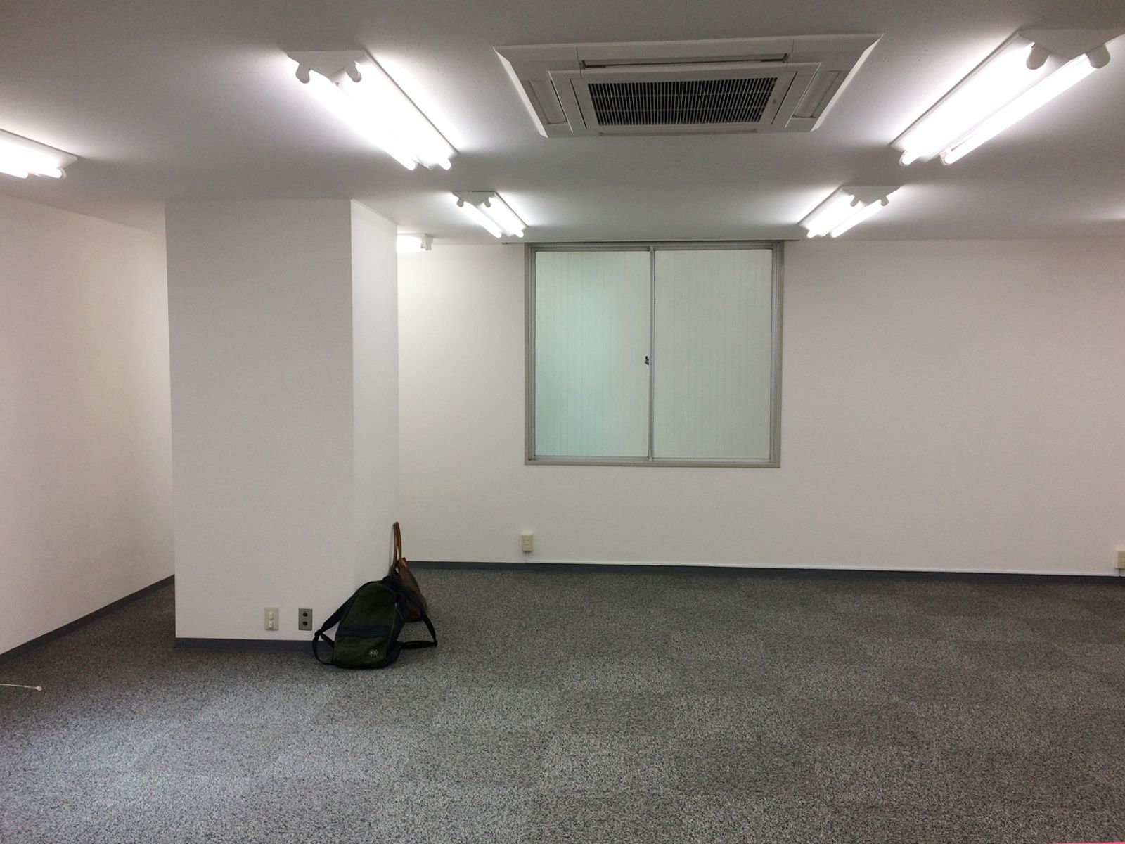 オフィス室内参考画像（201号室）