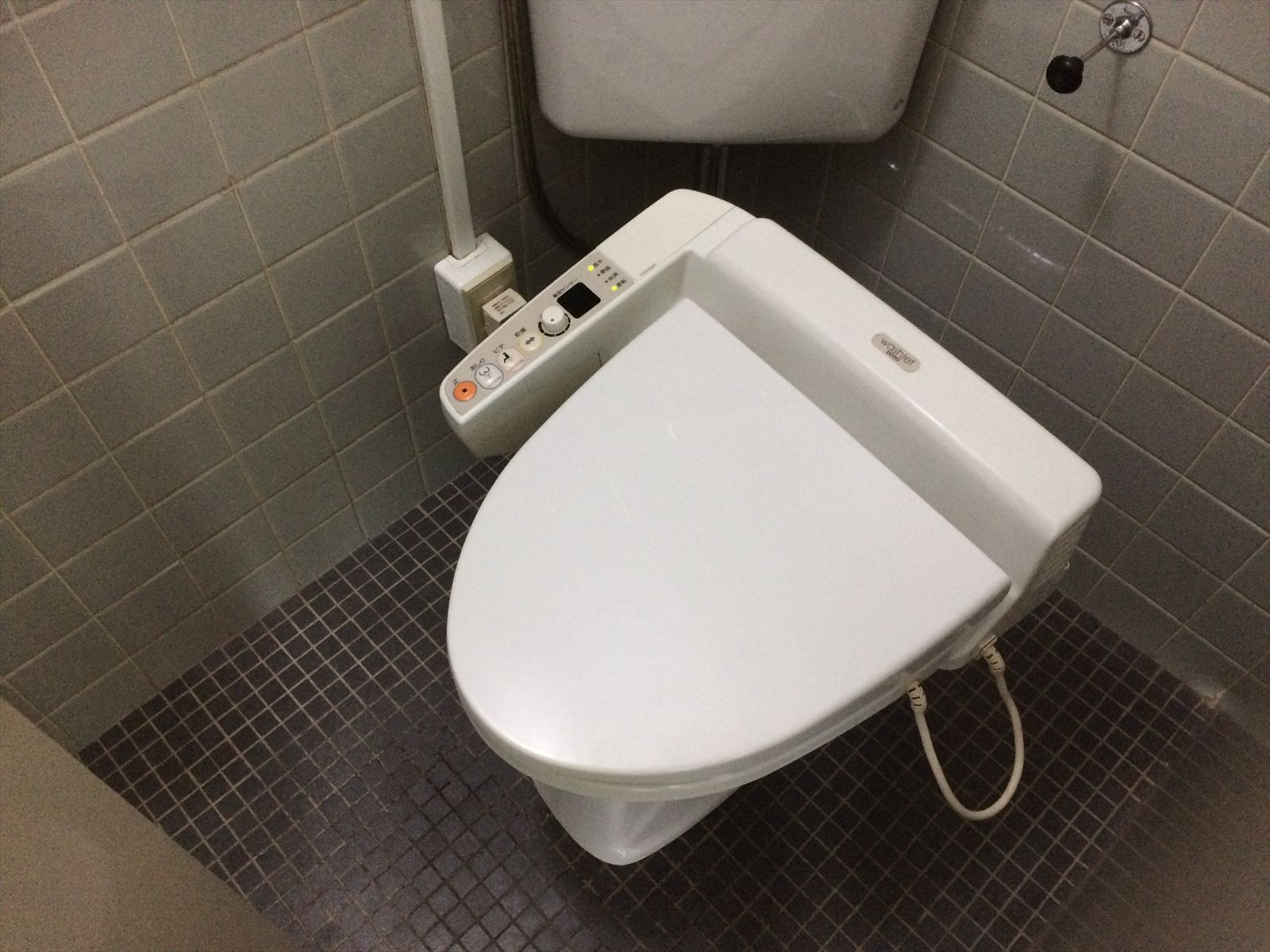 トイレ個室