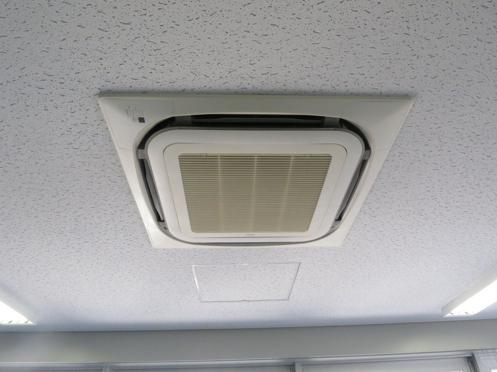 空調機器