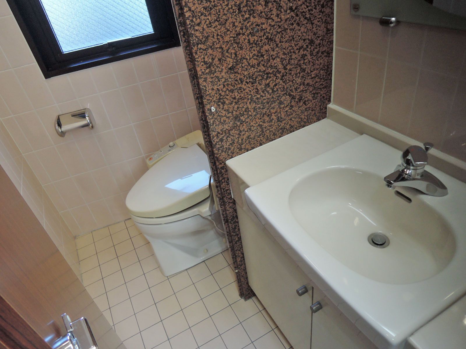 トイレ内部の様子