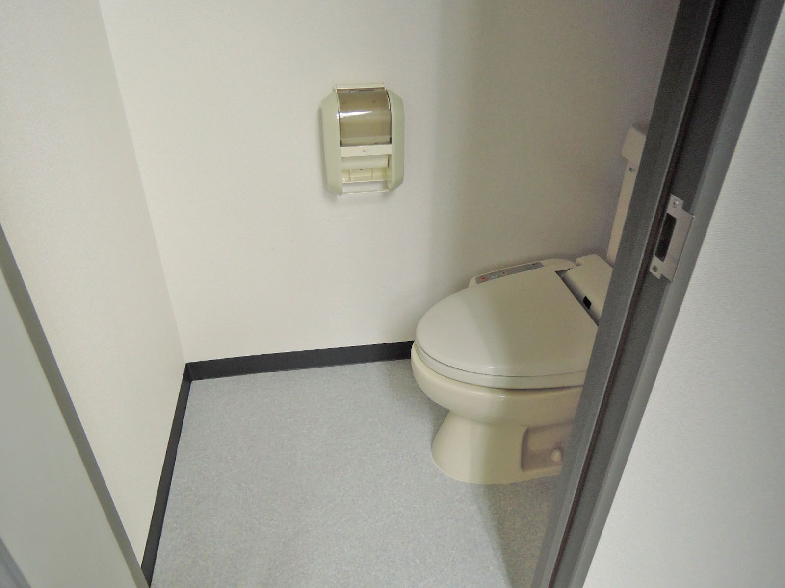 トイレ個室