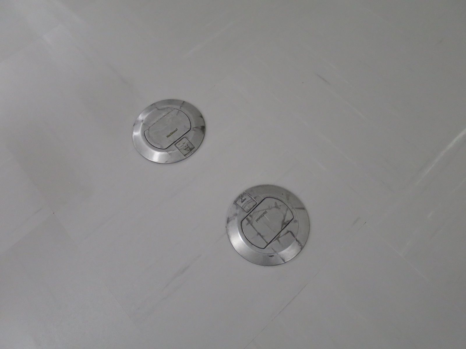 床仕様