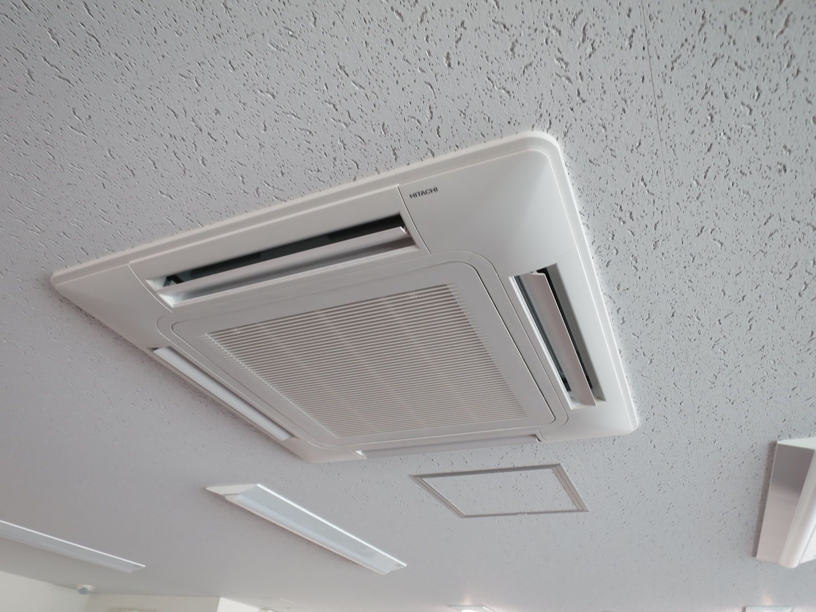 空調機器