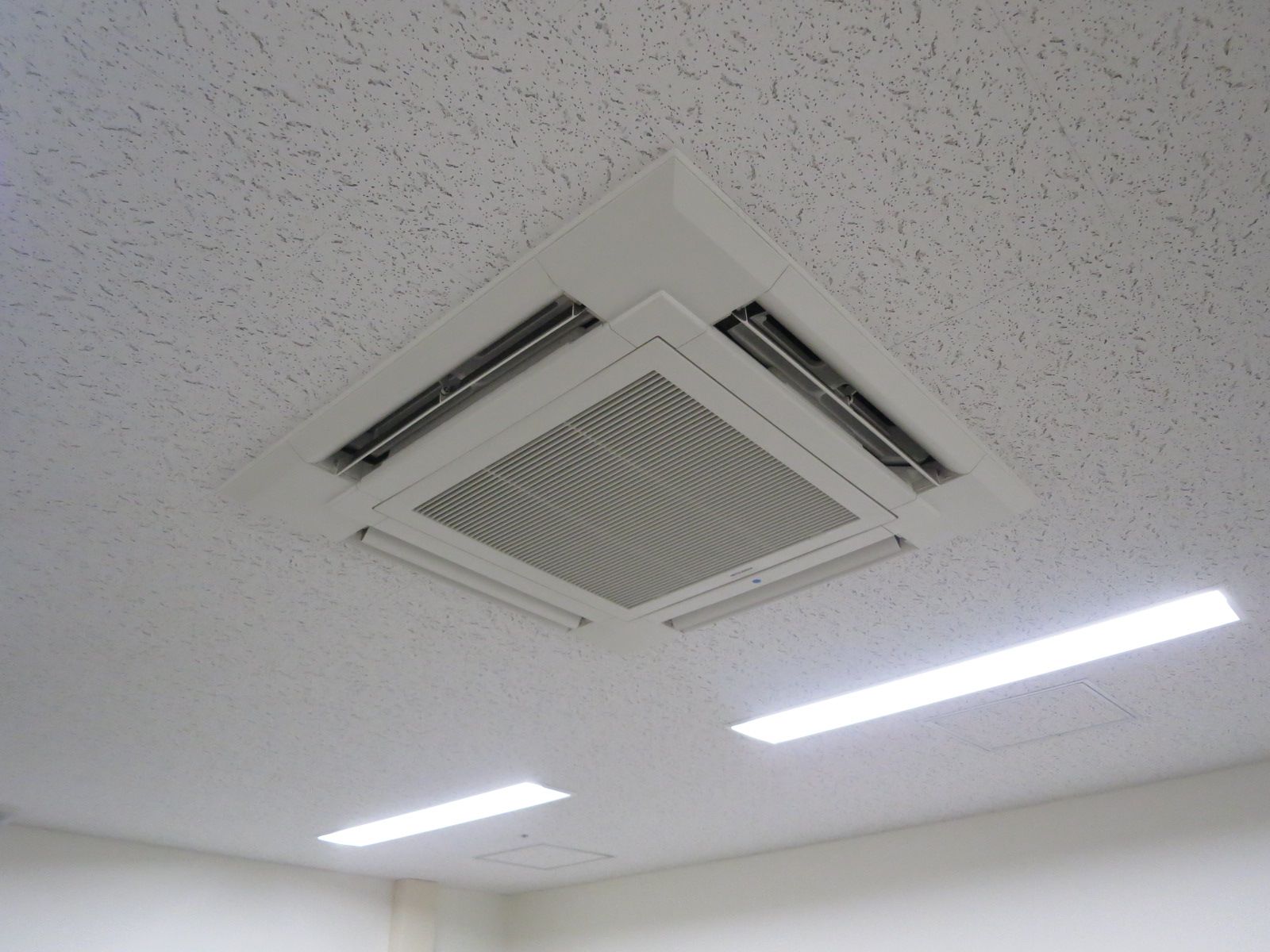 空調