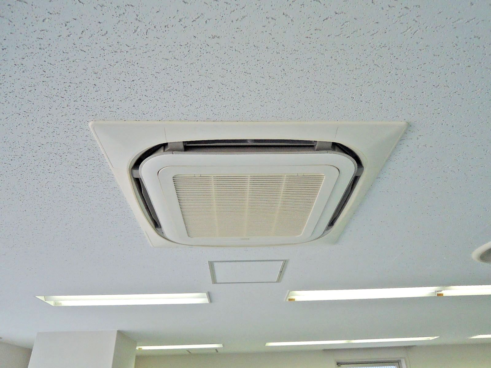 空調機器
