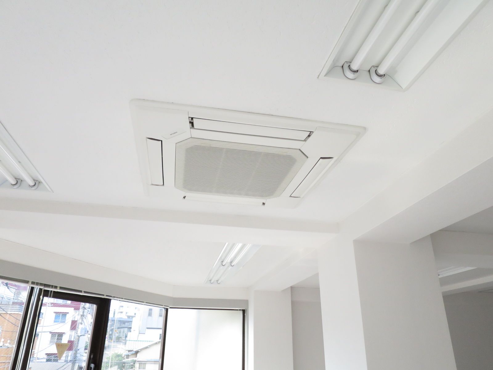 空調機器