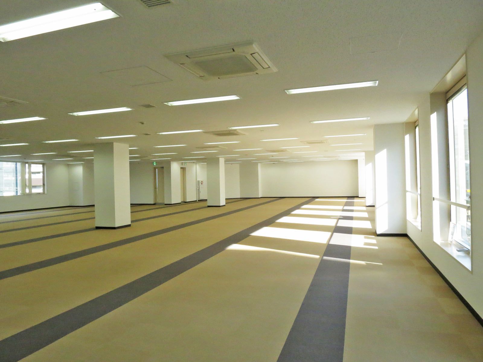 別角度の様子