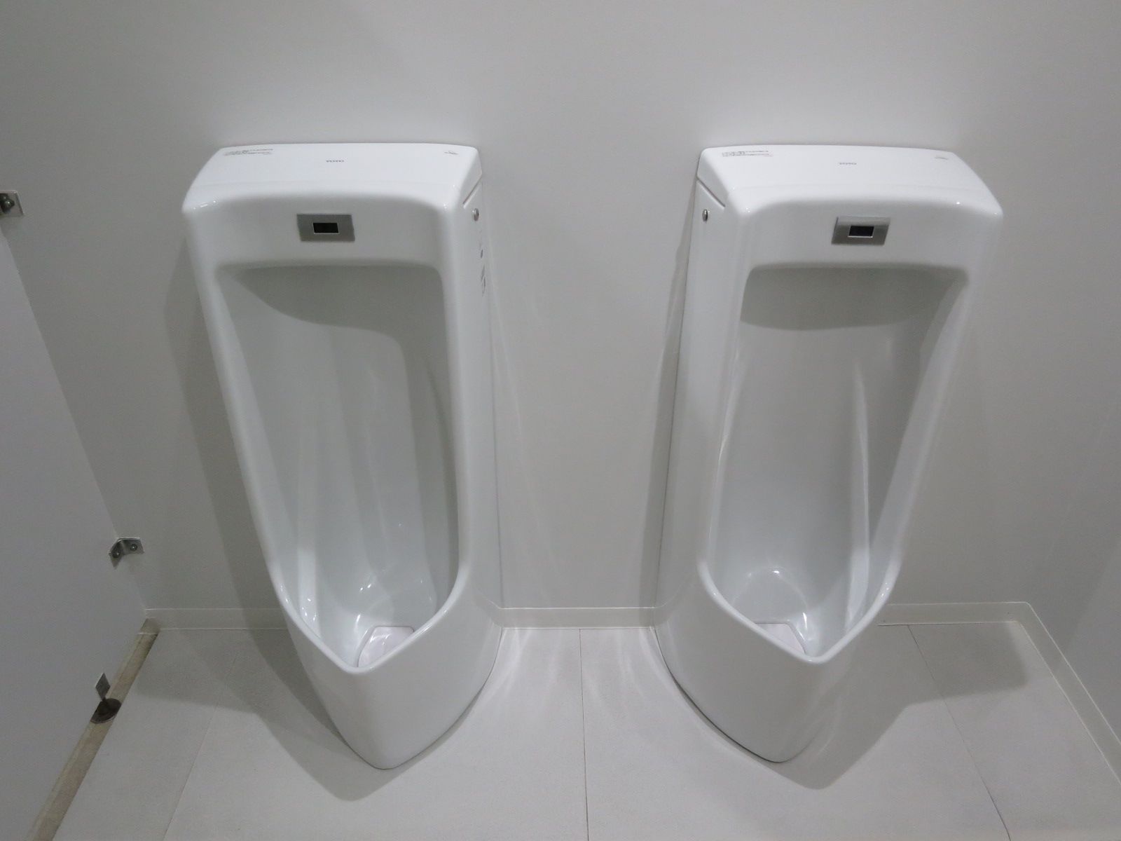 男性用トイレ