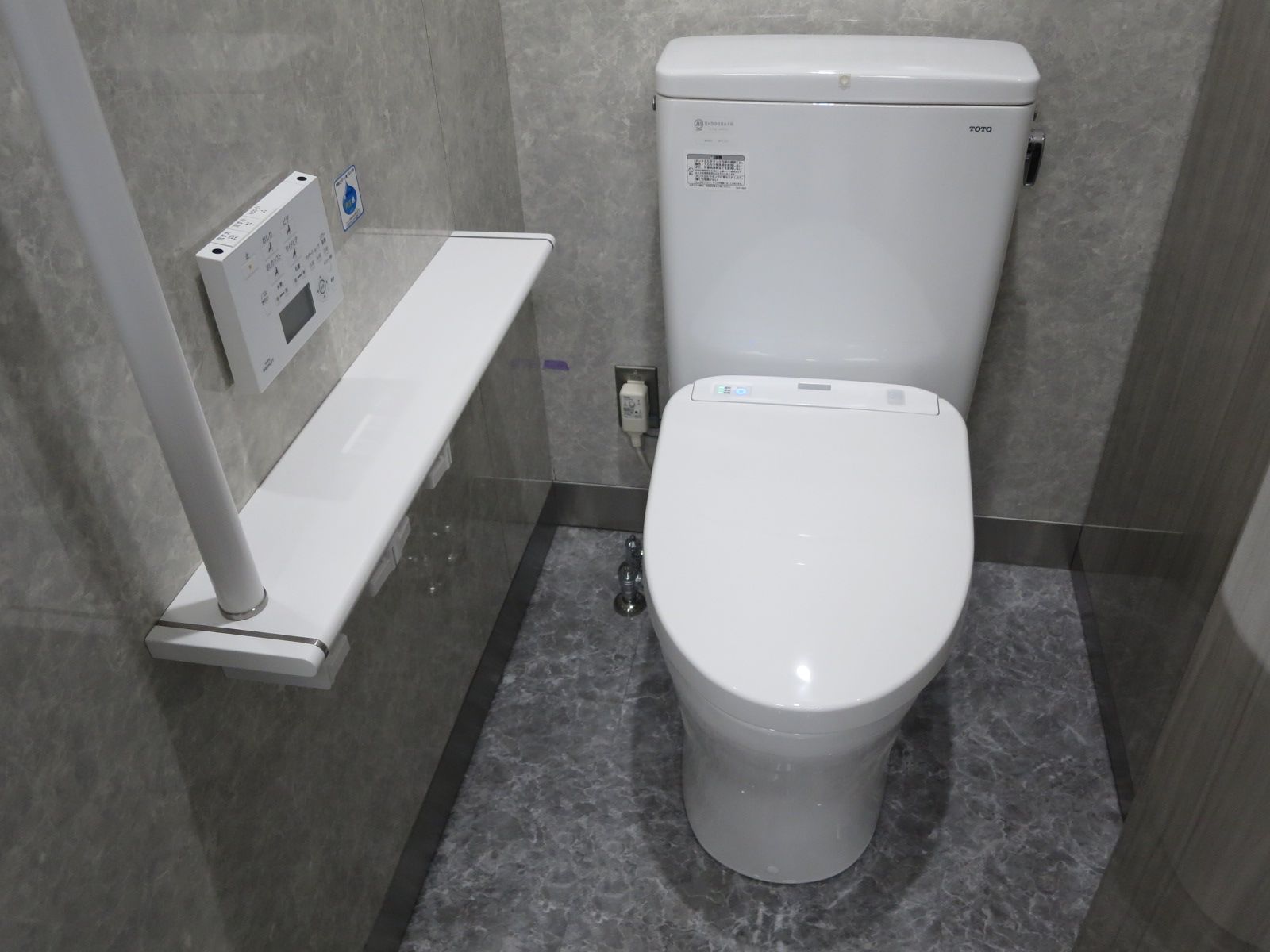 トイレ個室